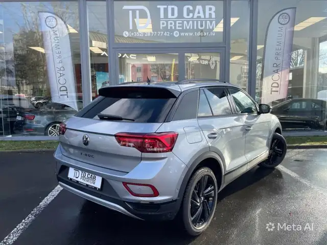 Volkswagen T-Roc view 15