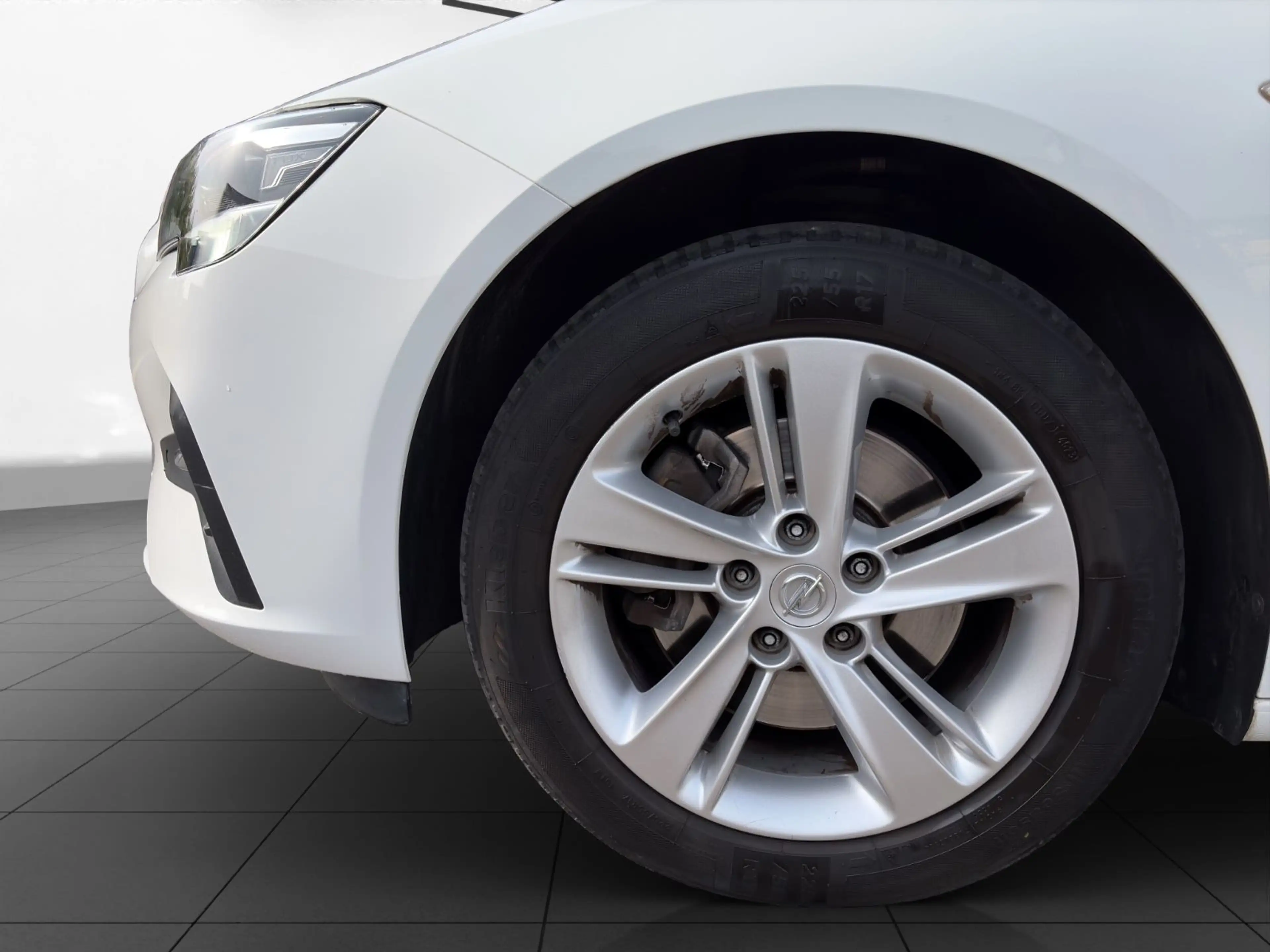 Opel Insignia B Sports Tourer Elegance — photo 15