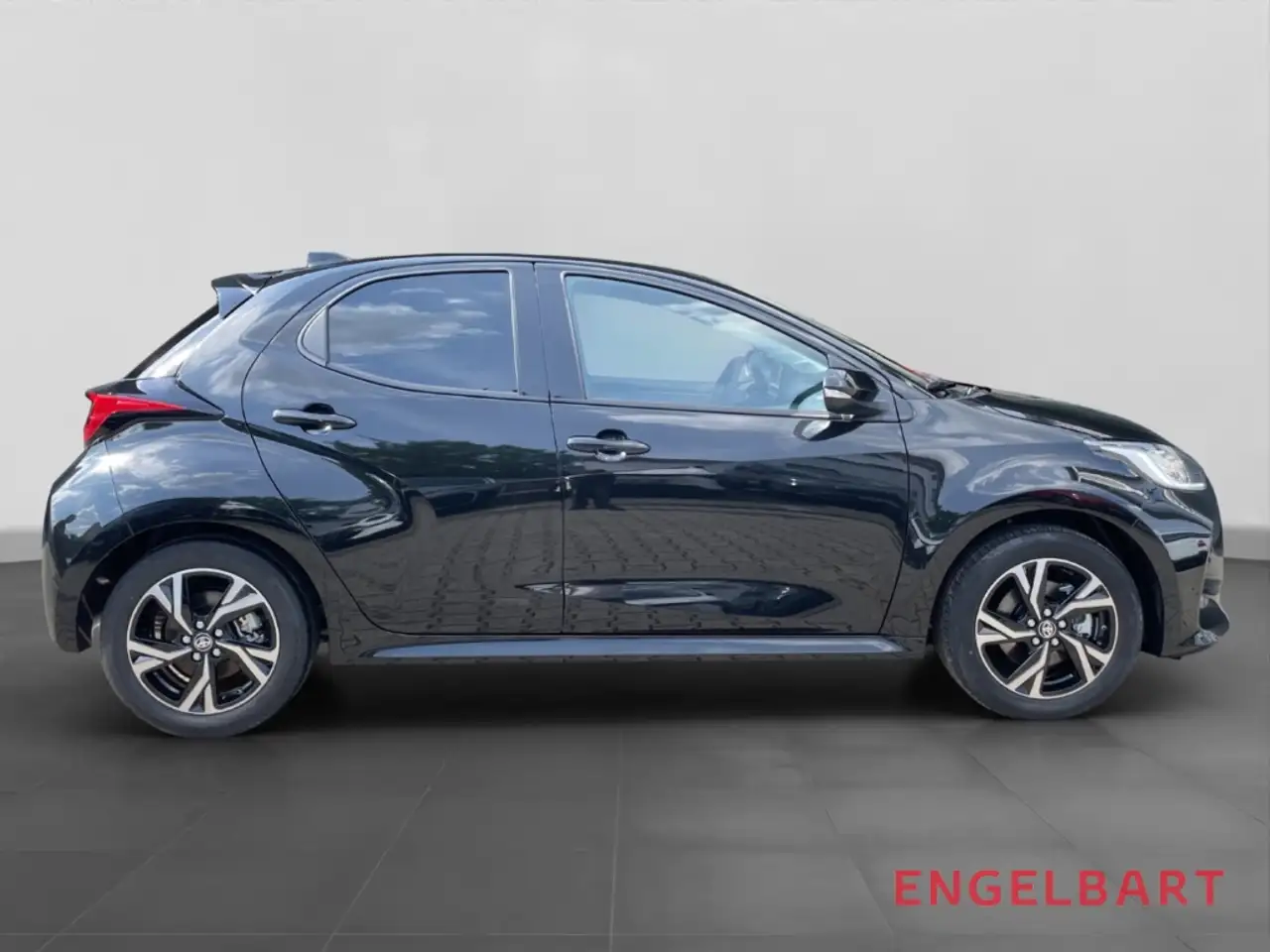 Toyota Yaris 1.5 Hybrid Teamplayer Comfort+Safety Paket 5