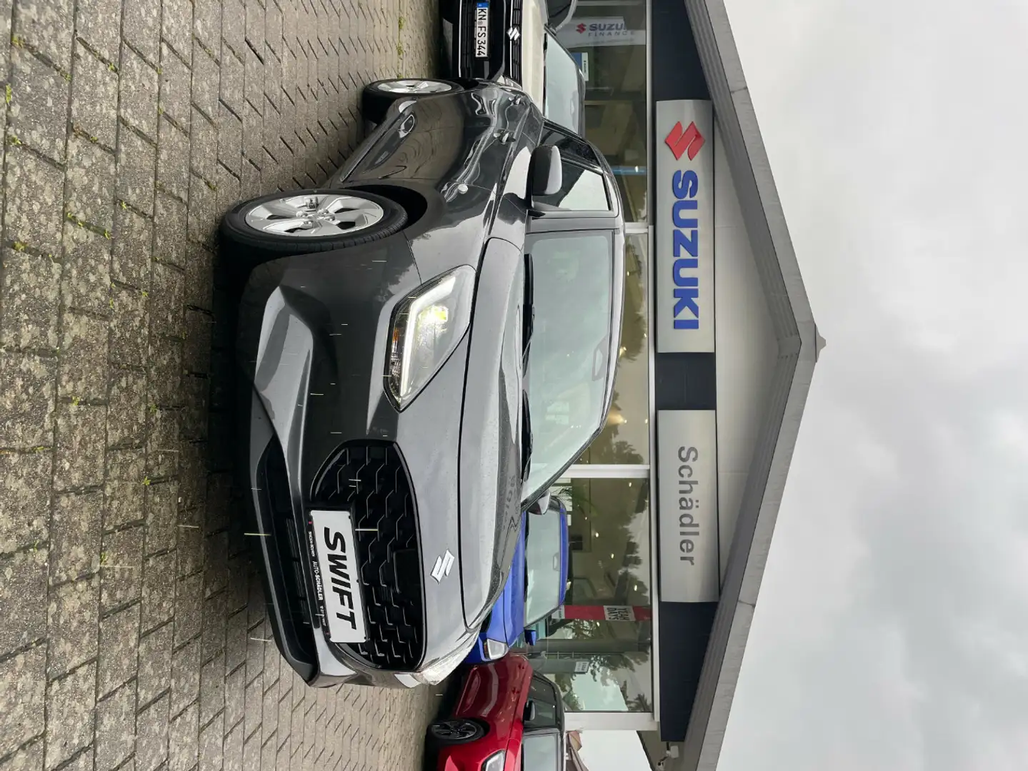 Suzuki Swift 1.2 Dualjet Hybrid 61 kW Comfort Grigio - 1