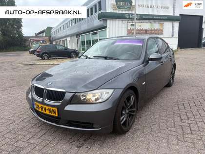 BMW 318 3-serie 318i Dynamic Executive Leer APK 2026