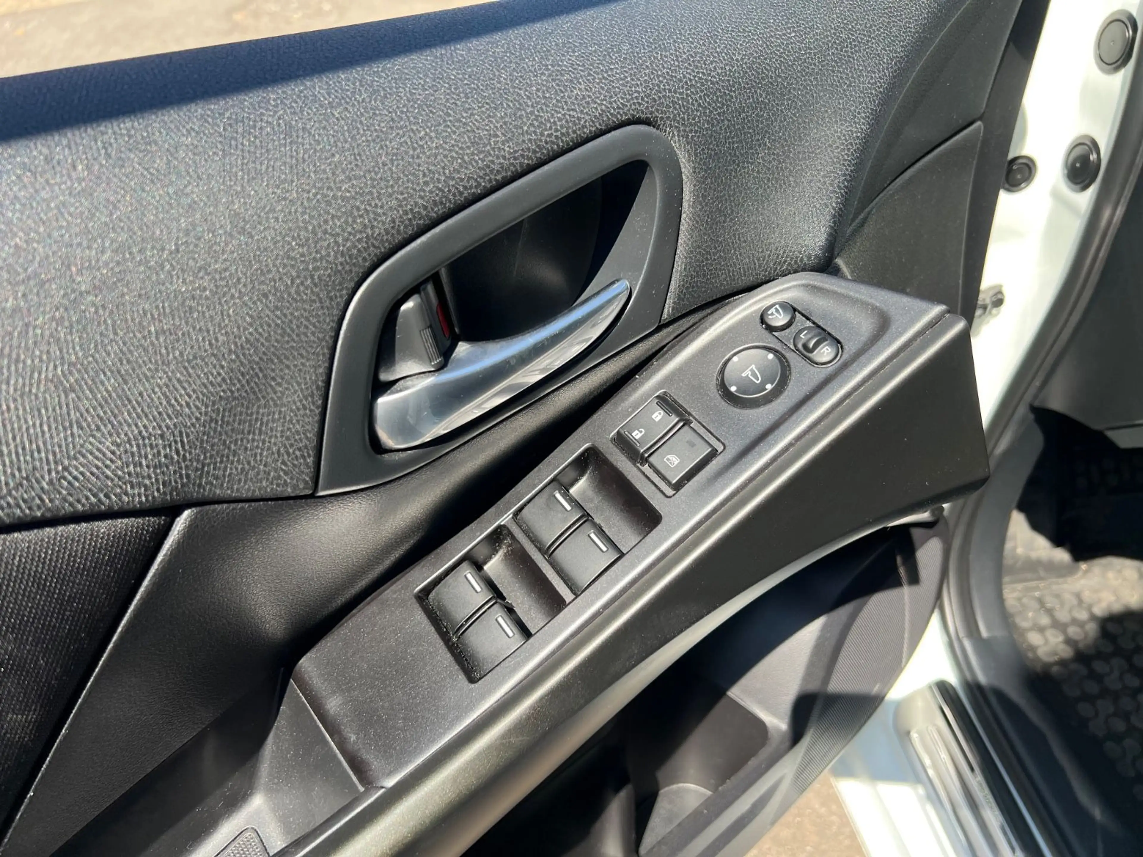 Honda Civic Lim. 1.4 Elegance — photo 15