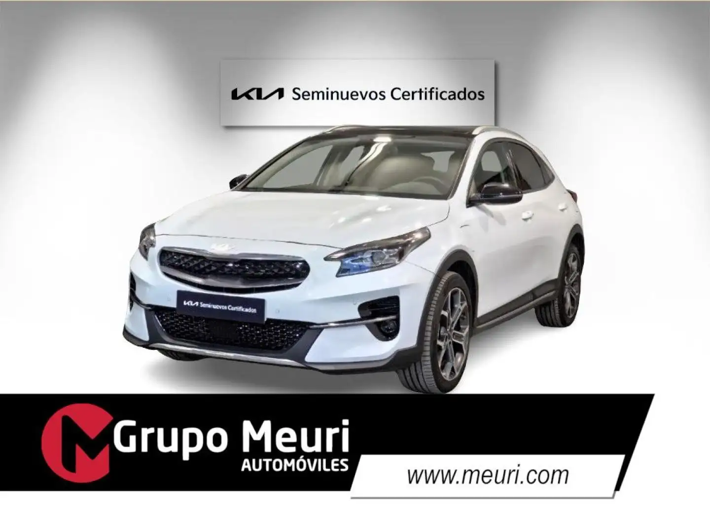 Kia XCeed 1.6 GDi PHEV 104kW (141CV) eMotion White - 1