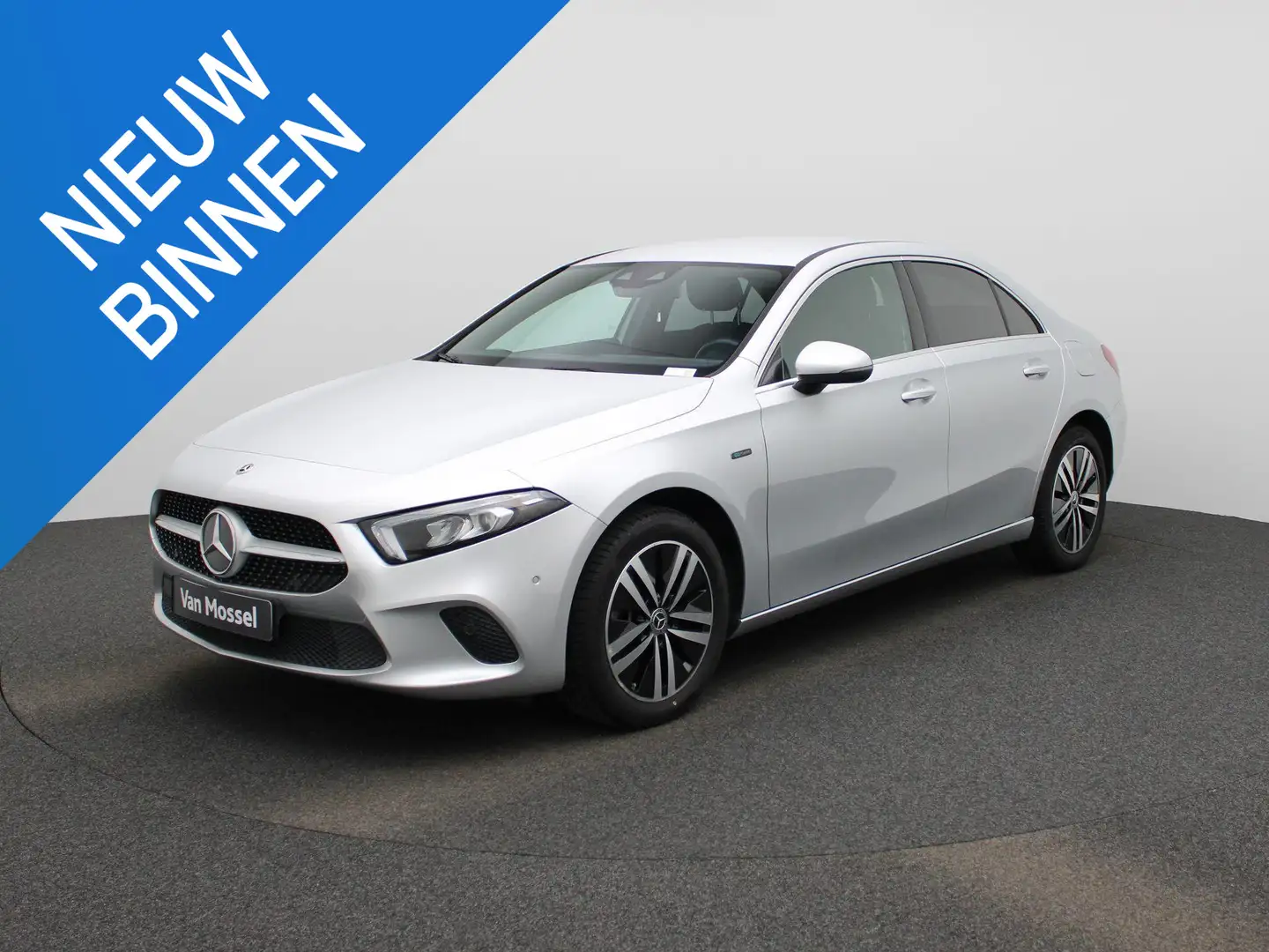 Mercedes-Benz A 250 Limousine A 250e Business Solution Sfeerverlichtin Gris - 1