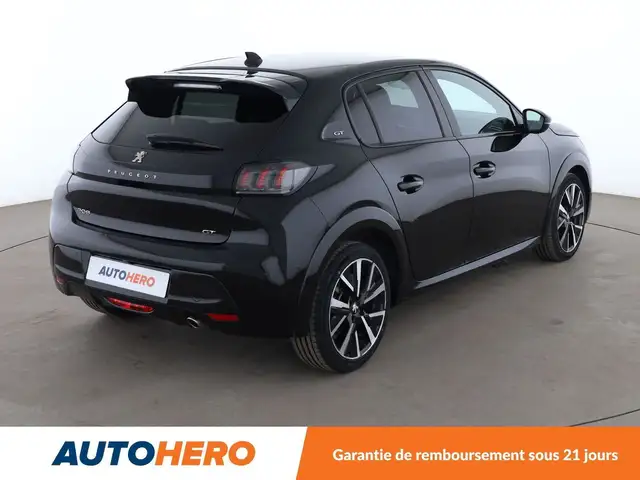 Peugeot 208 view 6