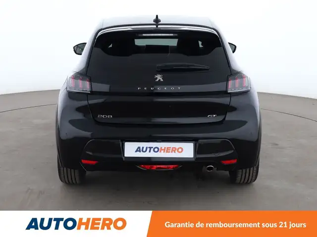 Peugeot 208 view 5