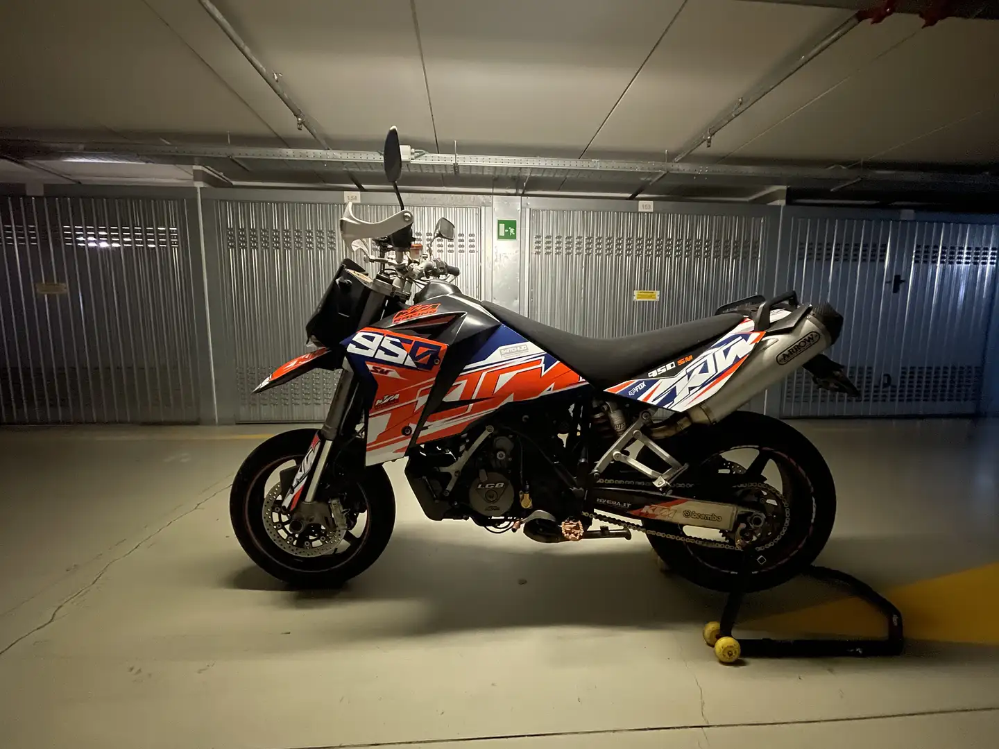 KTM 950 Supermoto SM - 1