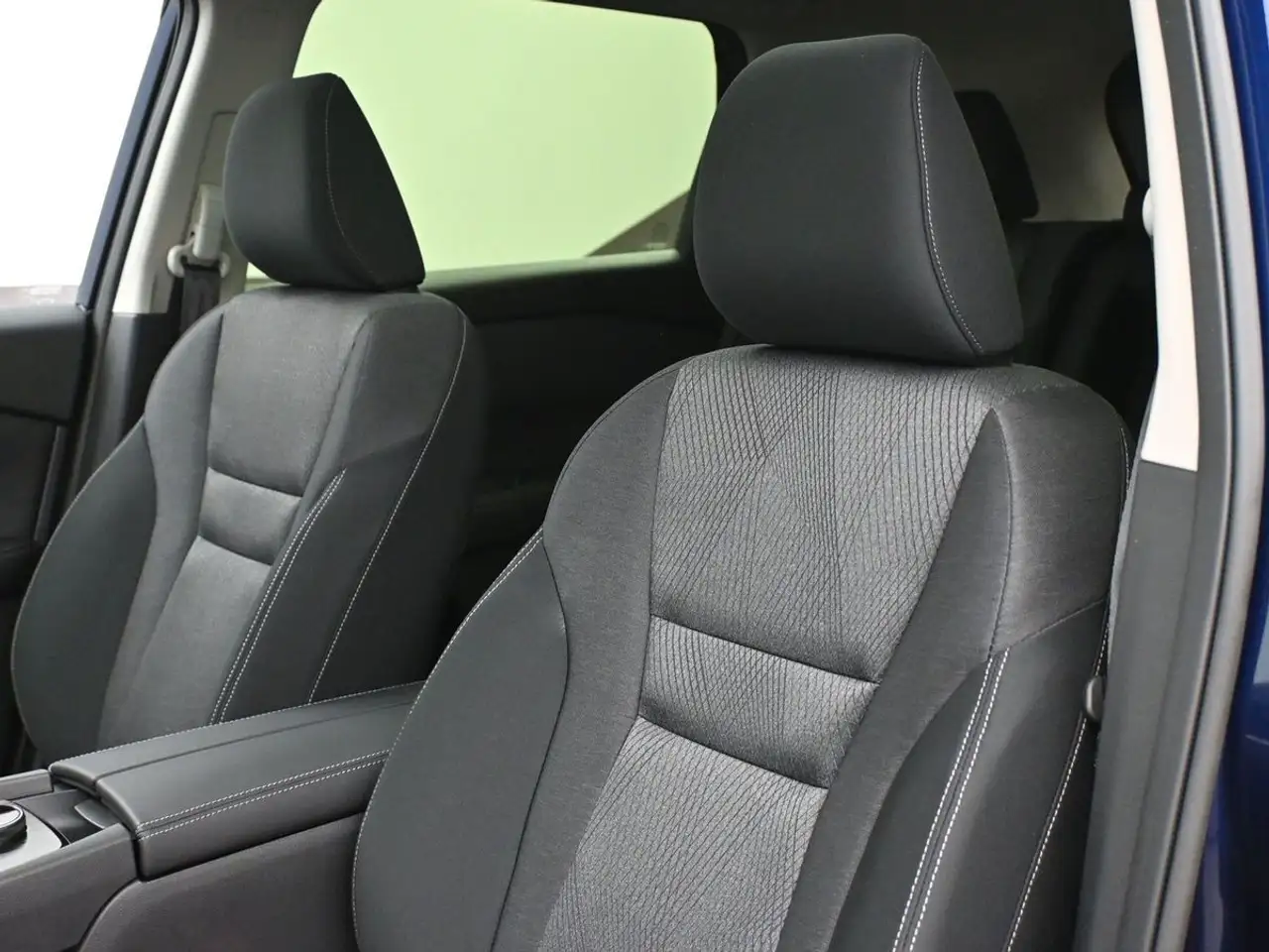 Nissan Rogue photo Nissan Rogue