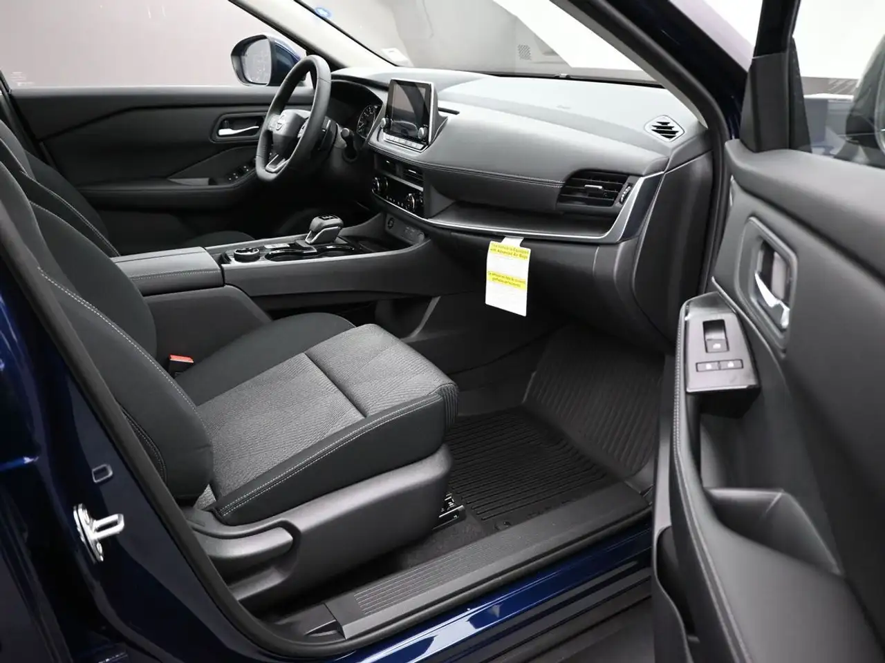 Nissan Rogue photo Nissan Rogue