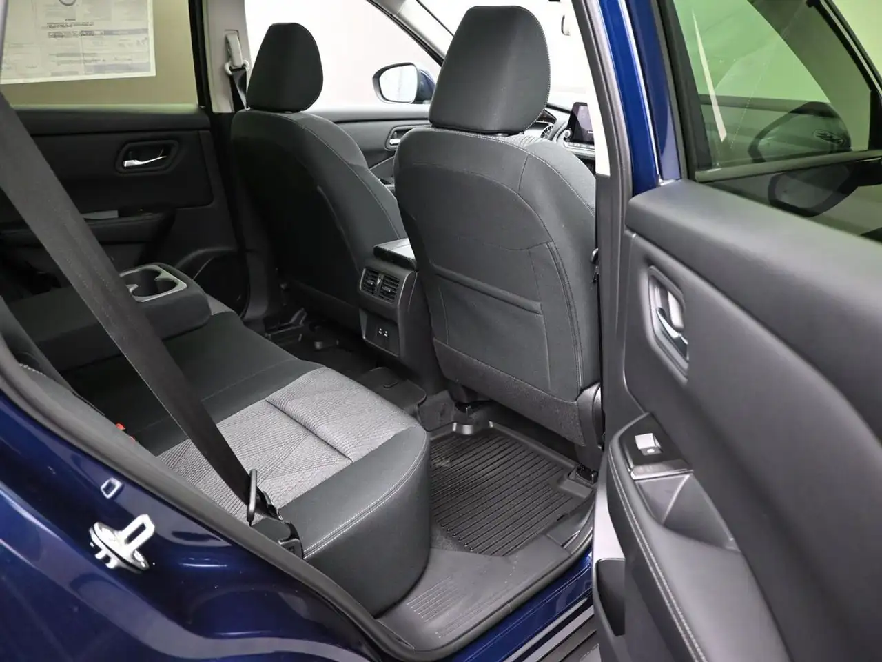 Nissan Rogue photo Nissan Rogue
