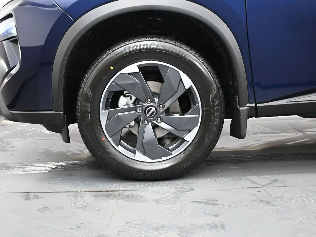 Nissan Rogue photo Nissan Rogue