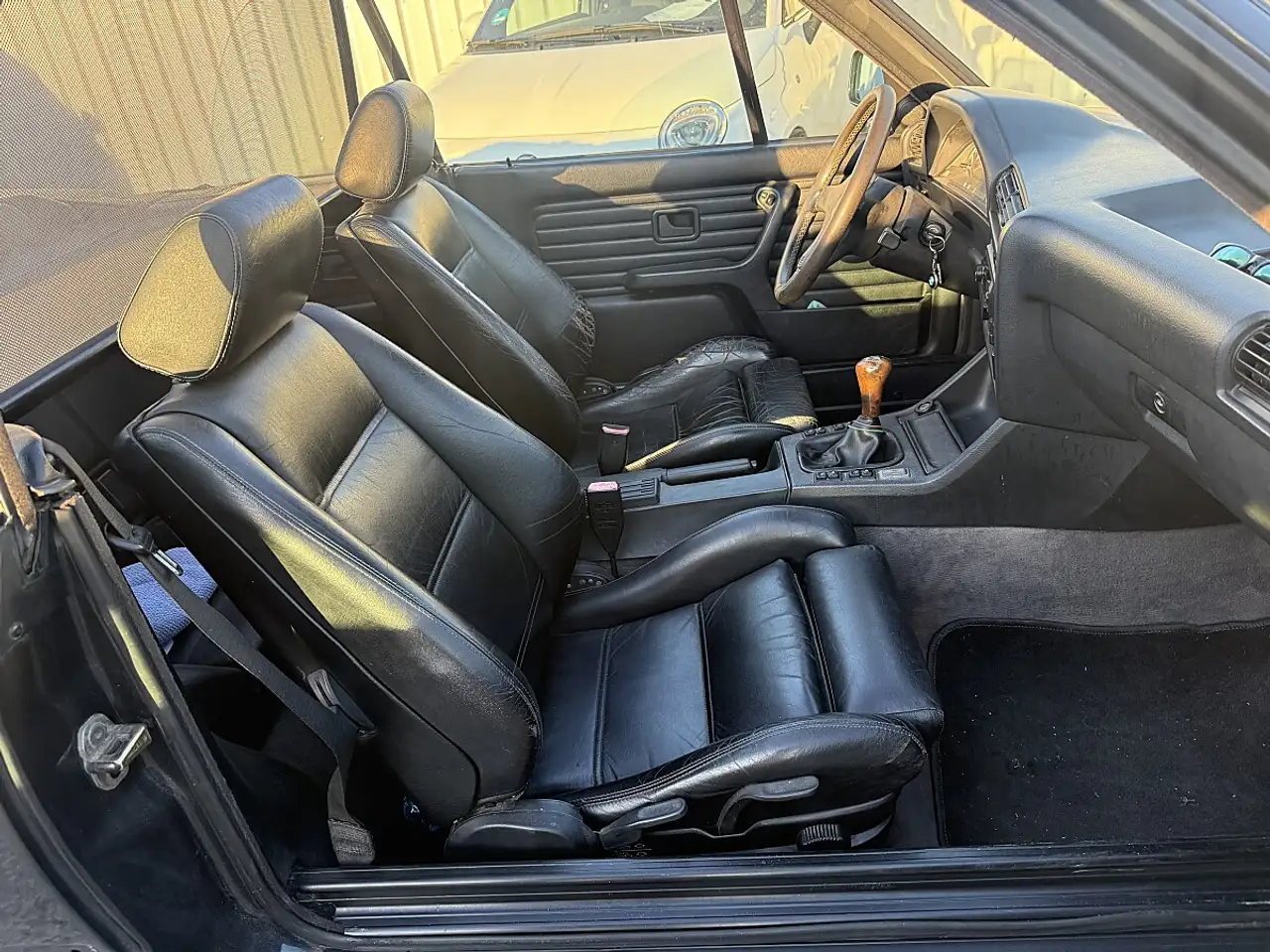 BMW 320 i Cabrio, foto 12