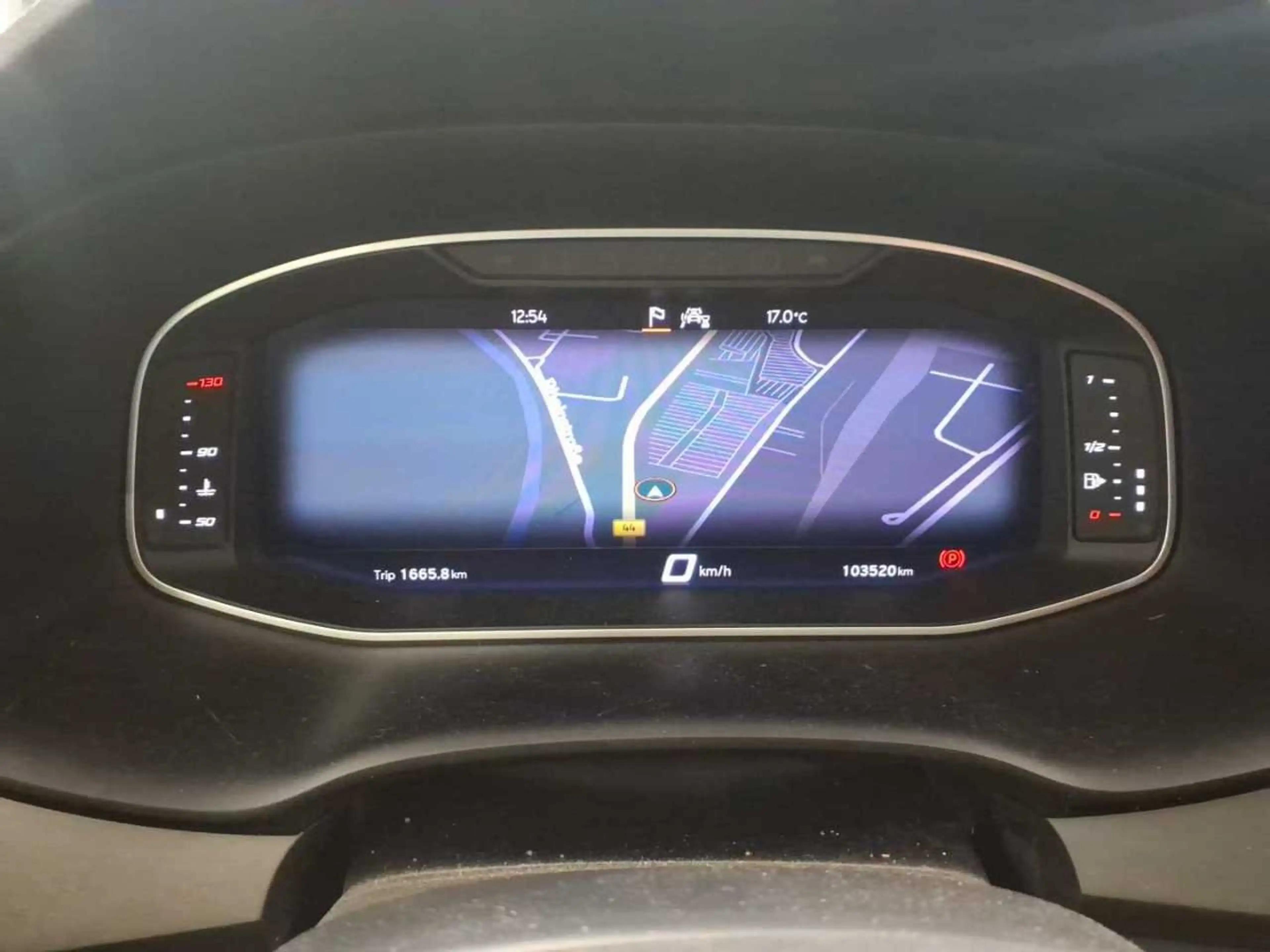 SEAT Ateca 2.0 TDI Xperience S-Dach Key LED Navi RKam — photo 10
