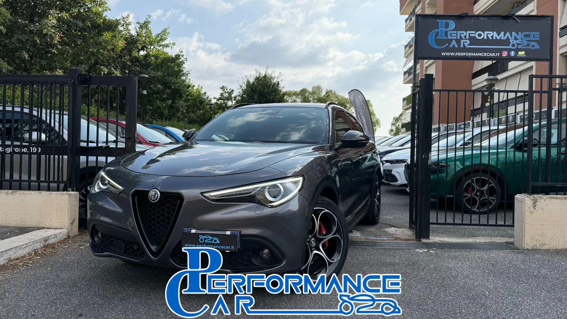 Alfa Romeo Stelvio 2.2 TURBODIESEL 190CV AT8 Q4 B-TECH*C.L.20*R.CAM* Grijs - 1