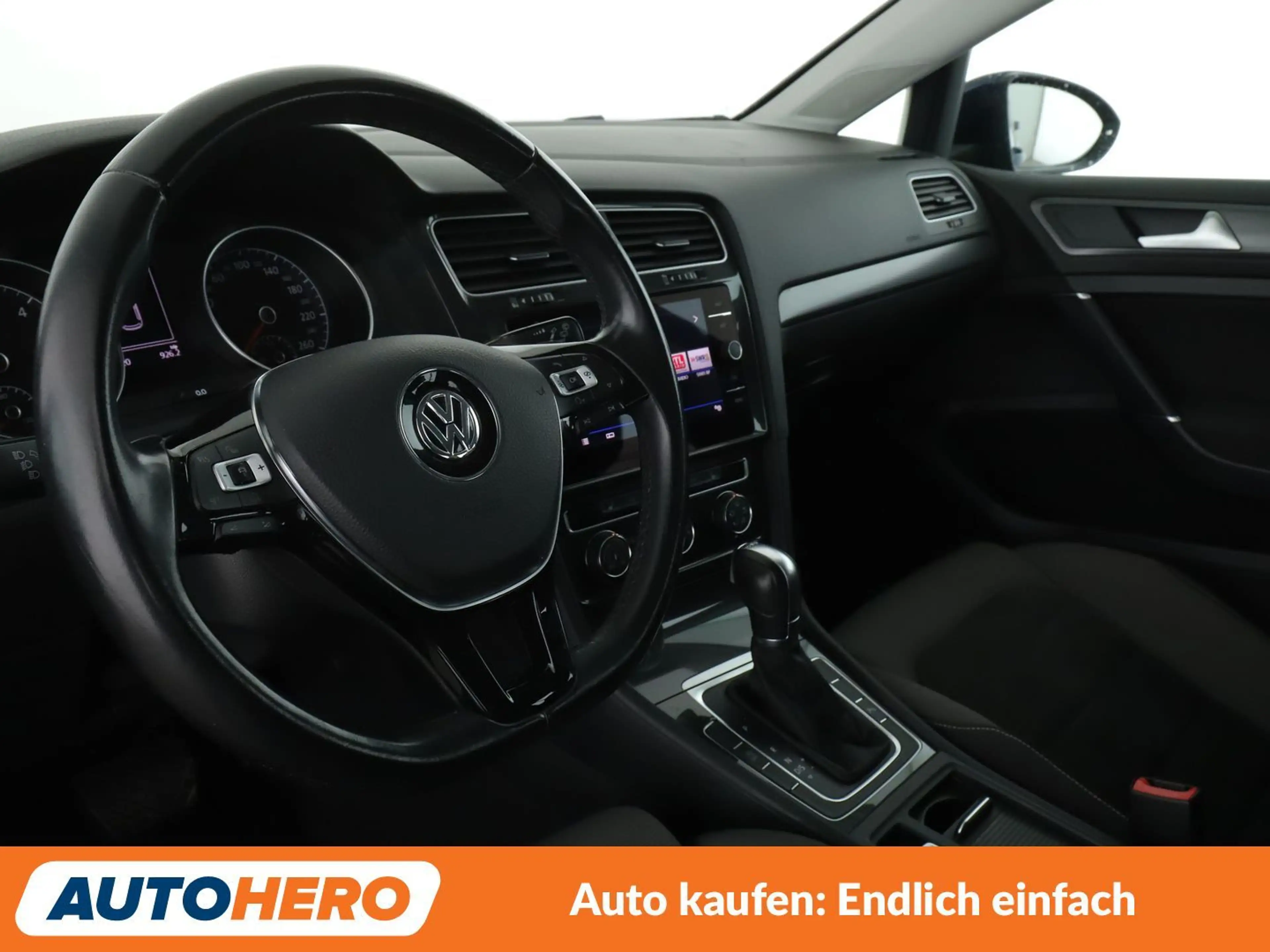 Volkswagen Golf 1.6 TDI Comfortline BMT Aut*NAVI*ACC*PDC*SHZ* — photo 11