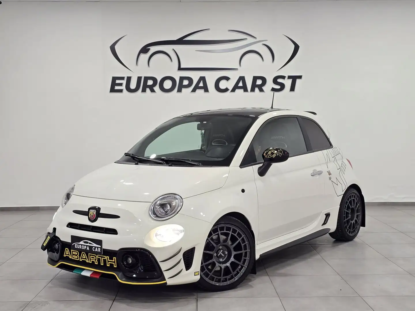 Abarth 595 Pista 1.4 Turbo T-Jet 160 CV Pista Blanc - 1