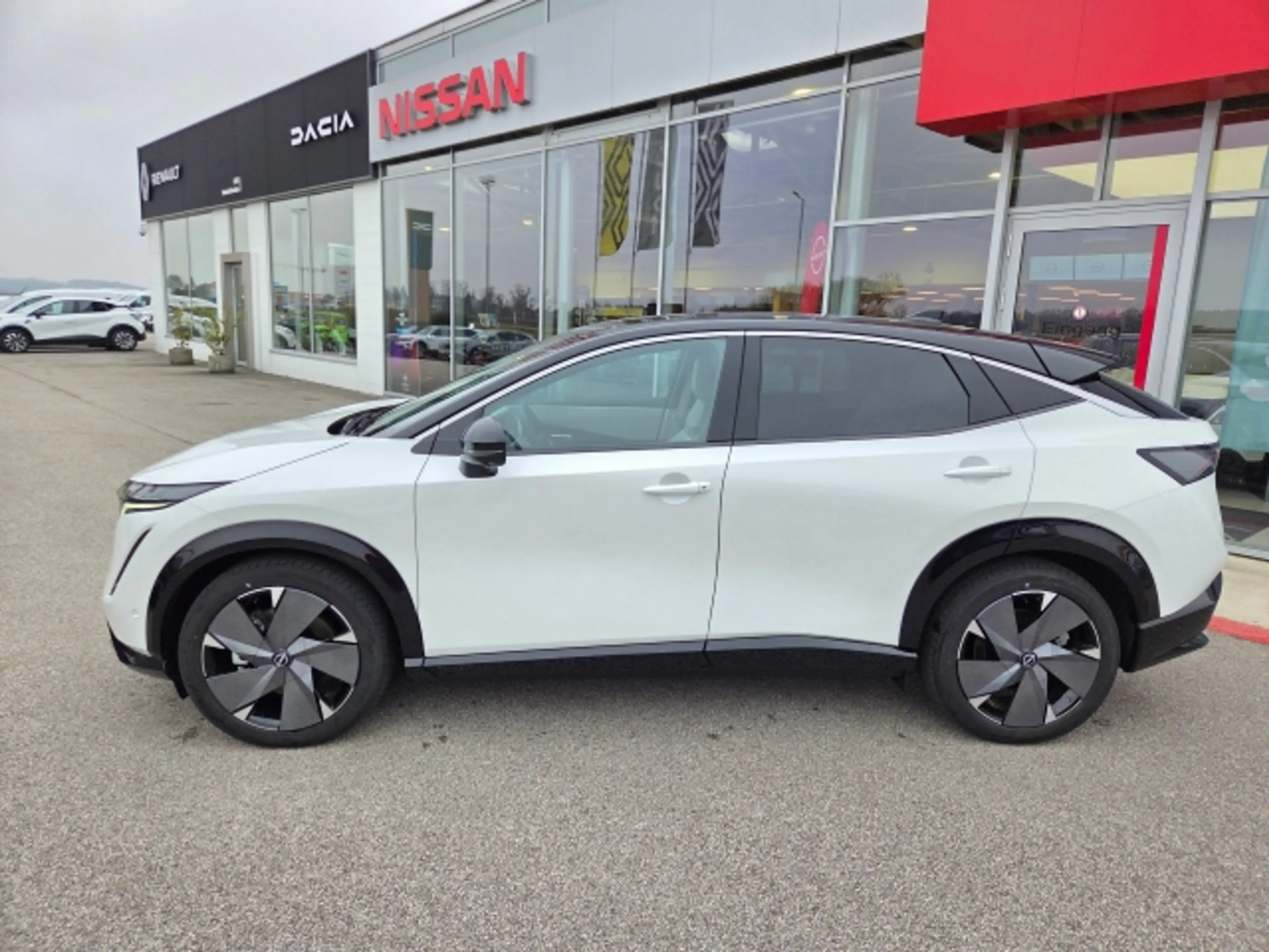 Nissan Ariya EVOLVE 4X2*Netto 41.658.-* — photo 4