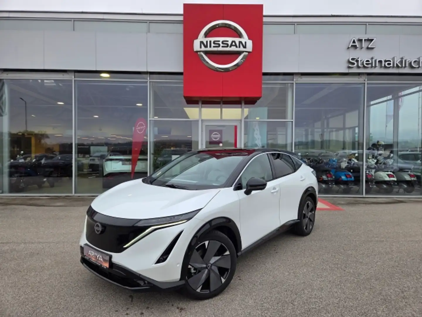 Nissan Ariya EVOLVE 4X2*Netto 41.658.-* Weiß - 1
