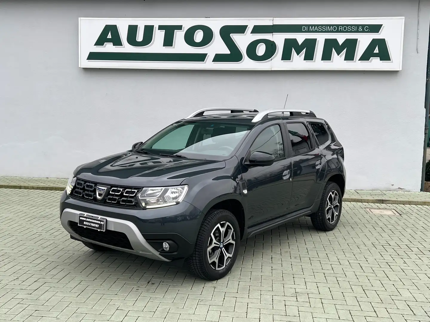 Dacia Duster 1.0 tce 15th Anniversary Eco-g 4x2 100cv  PERFETTA Grigio - 1