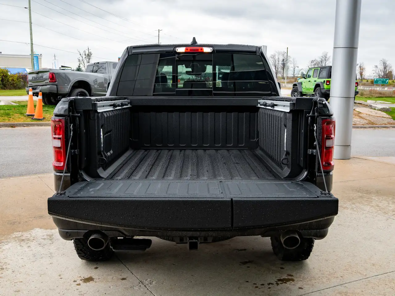RAM 1500 снимка RAM 1500