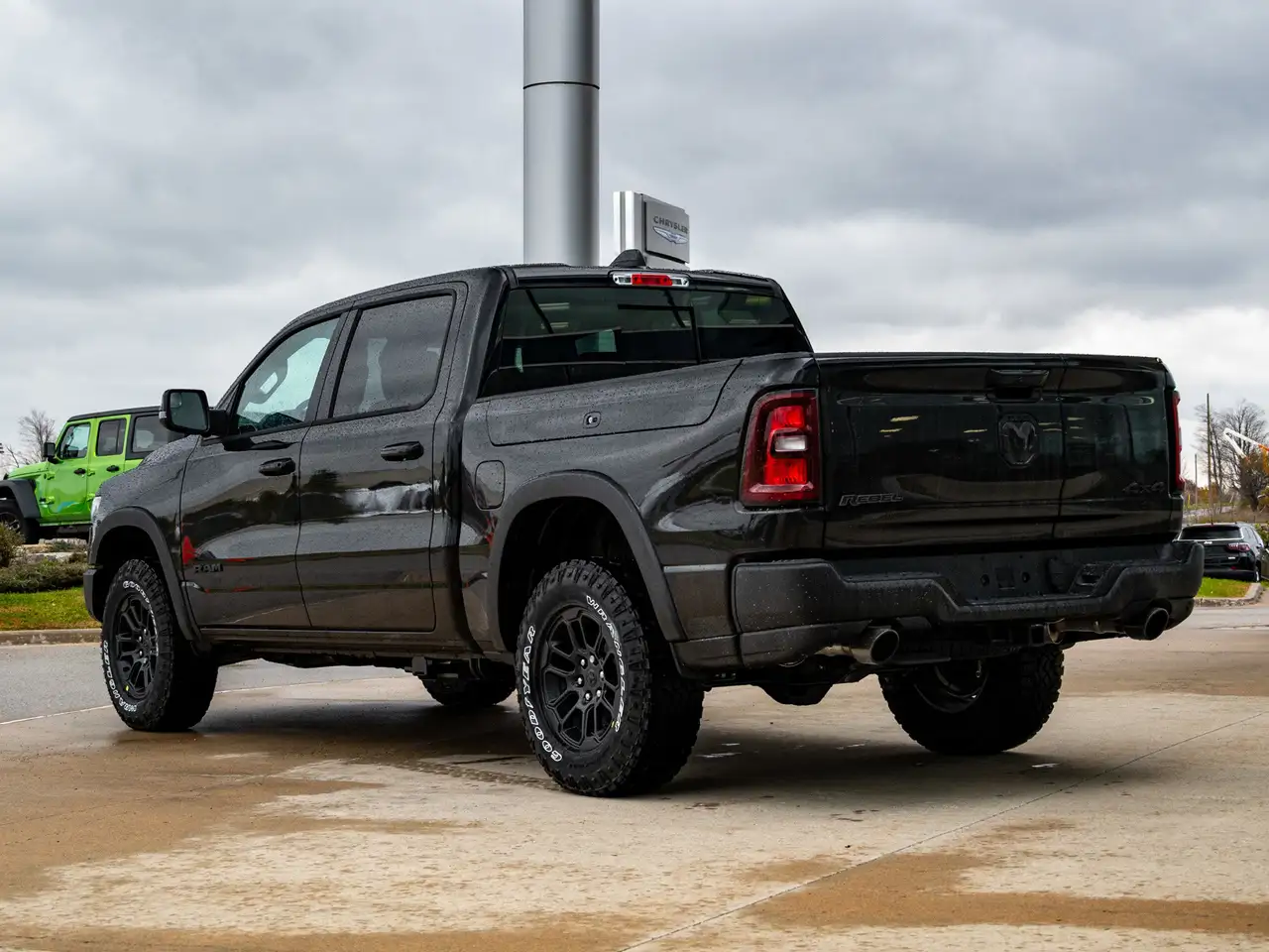 RAM 1500 снимка RAM 1500