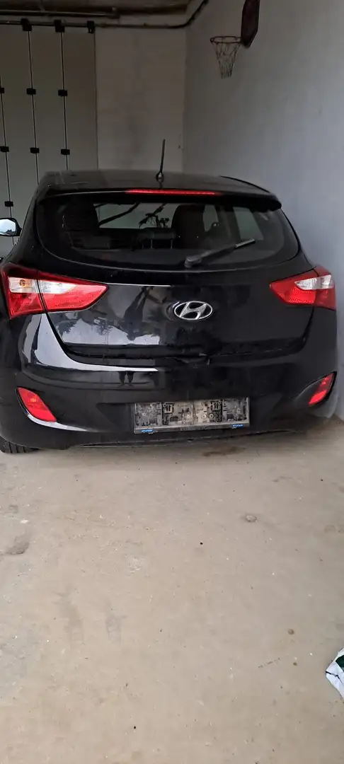 Hyundai i30 i30 1,4 CVVT Europe Europe Schwarz - 1