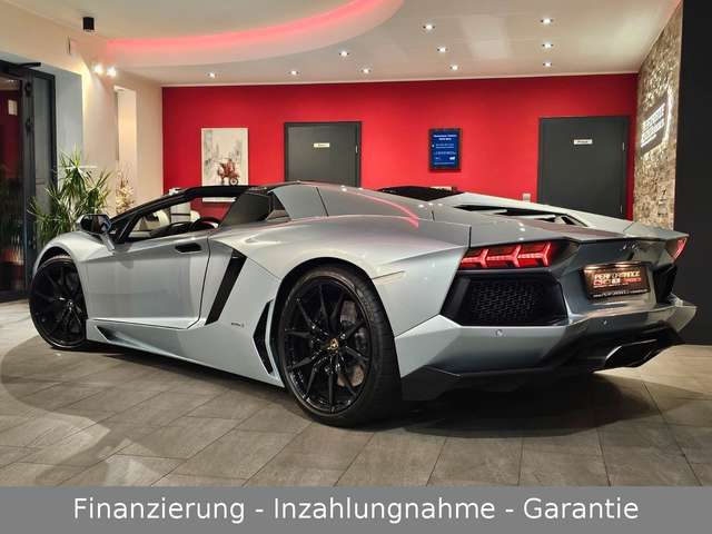 Lamborghini Aventador LP 700-4 Roadster 19% MwSt ausweisbar!