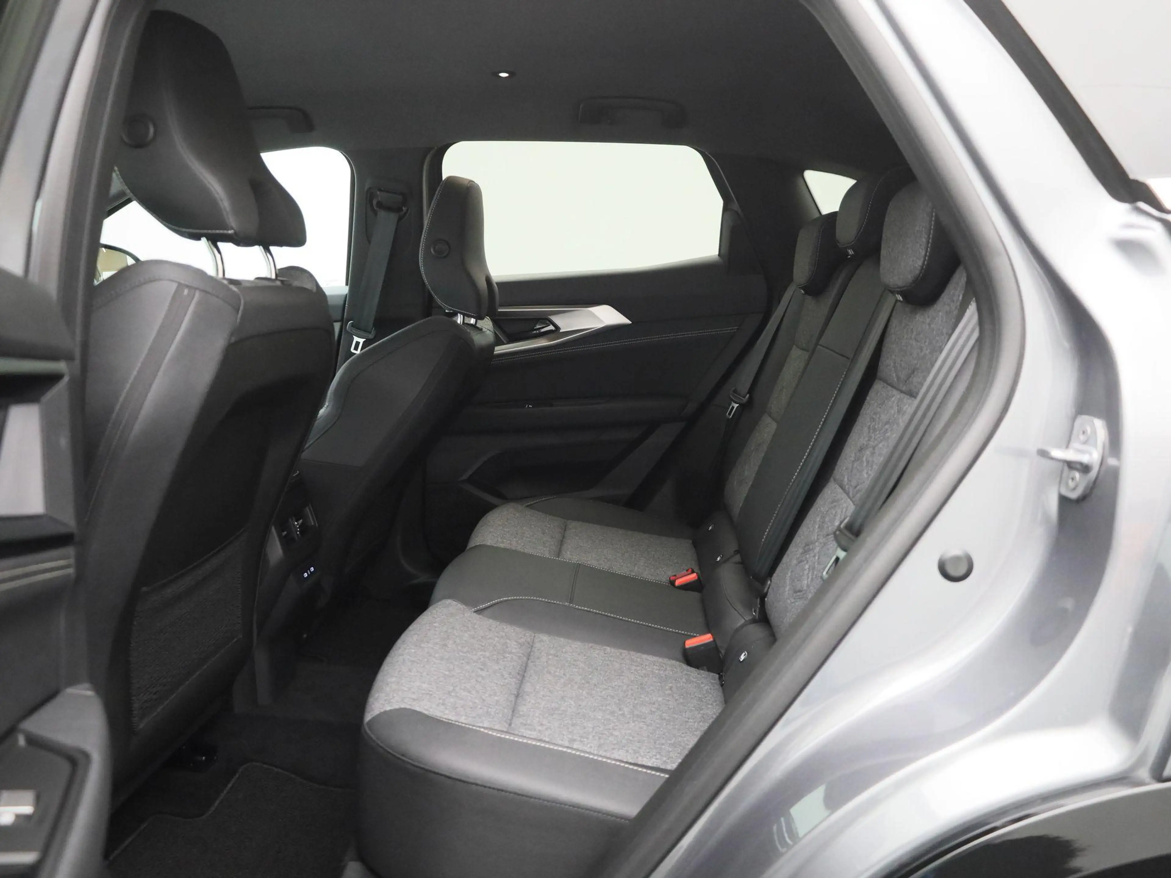 Renault Austral 1.2 E-Tech full hybrid 200 techno | Navigatie | Dr — photo 11