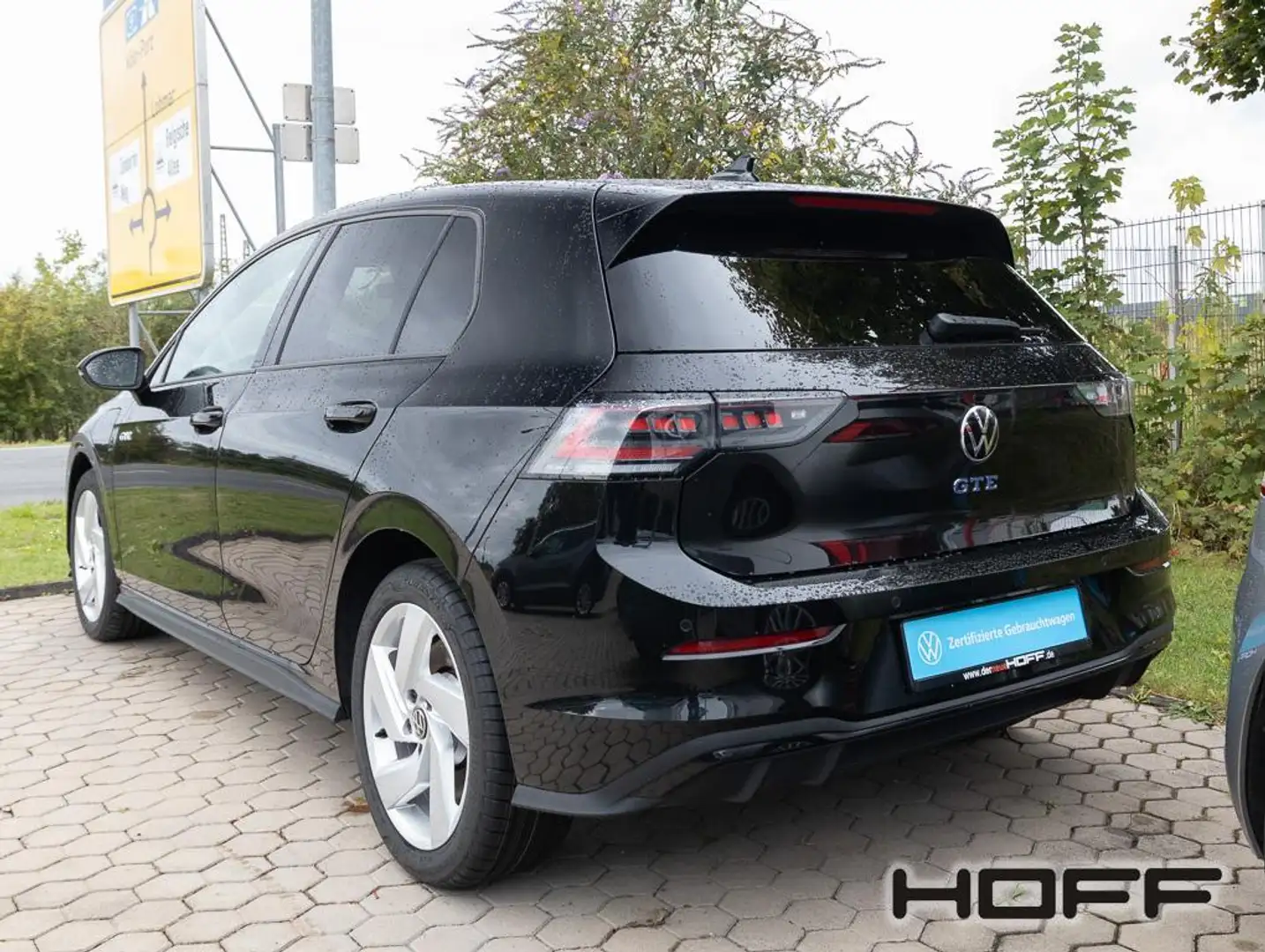 Volkswagen Golf VIII GTE eHybrid 2,49% AHK HeadUp Kamera Matrix Na Noir - 2