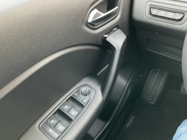 Renault Captur view 15