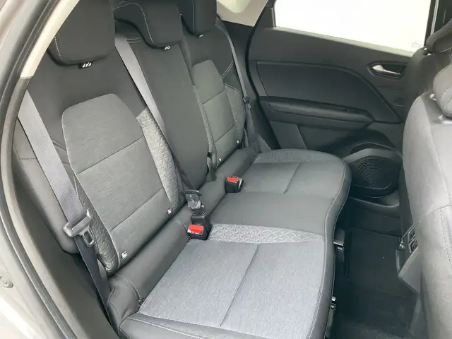 Renault Captur view 13