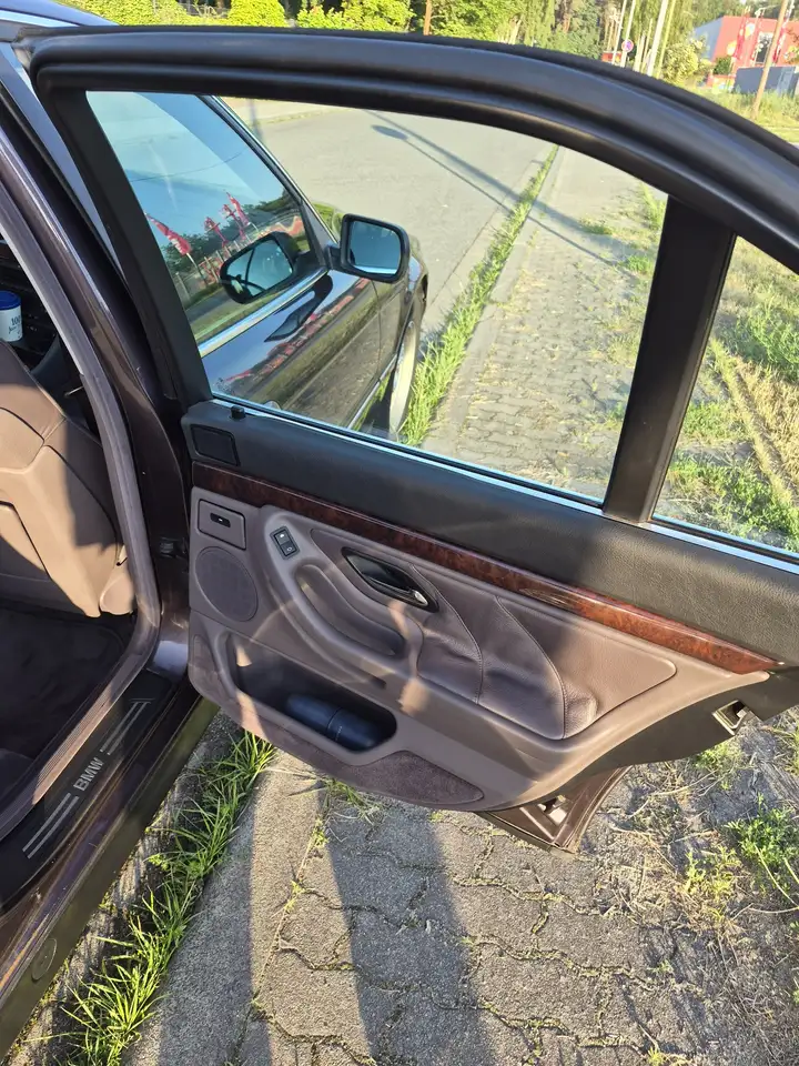 BMW 740i V8 E38, foto 8