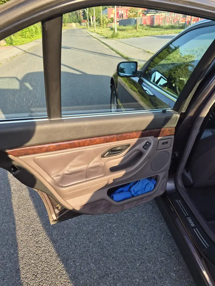 BMW 740i V8 E38, foto 9