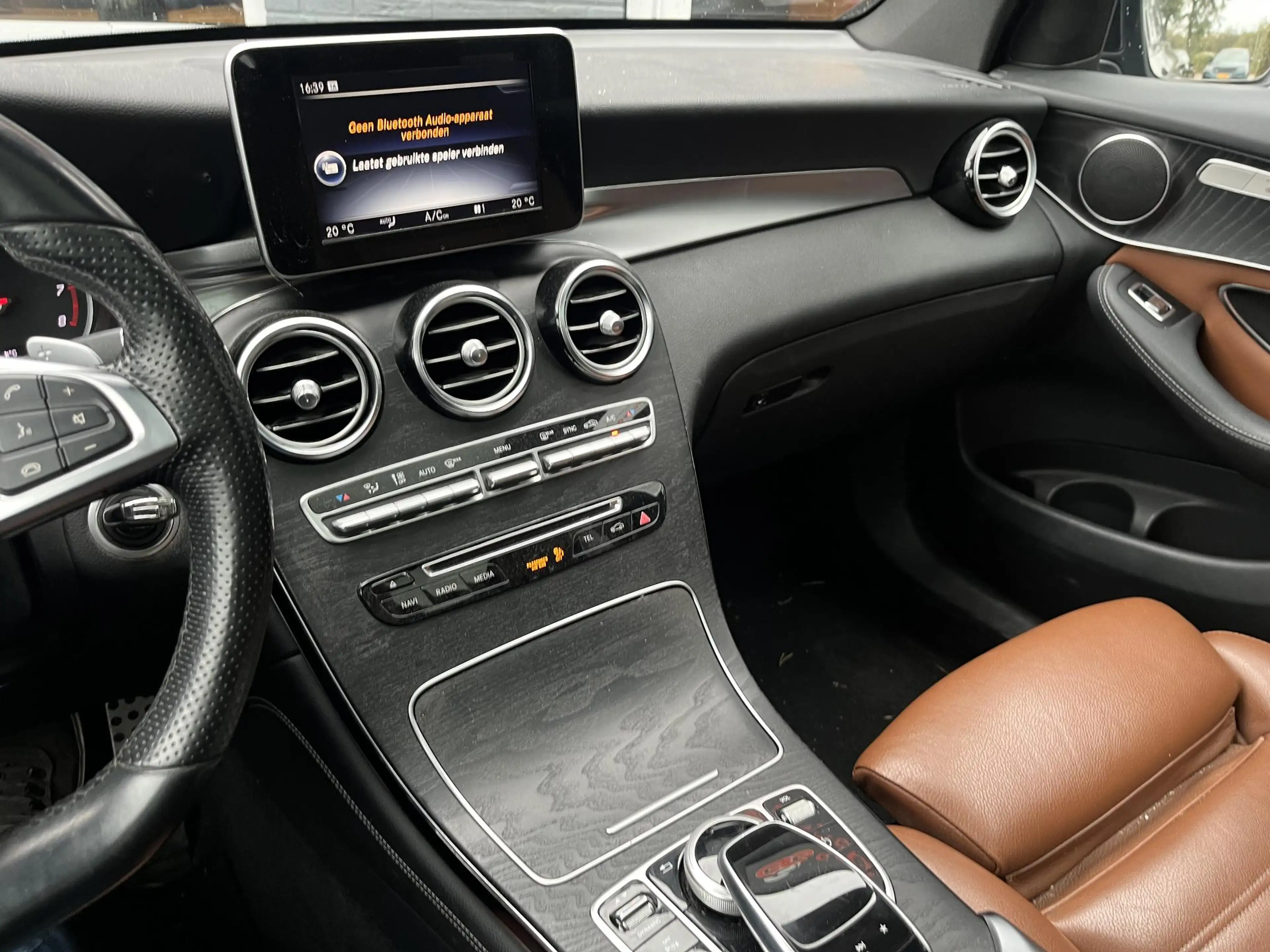 Mercedes-Benz GLC 250 4MATIC AMG Panoramadak, Trekhaak, Leder, Camera, — photo 7