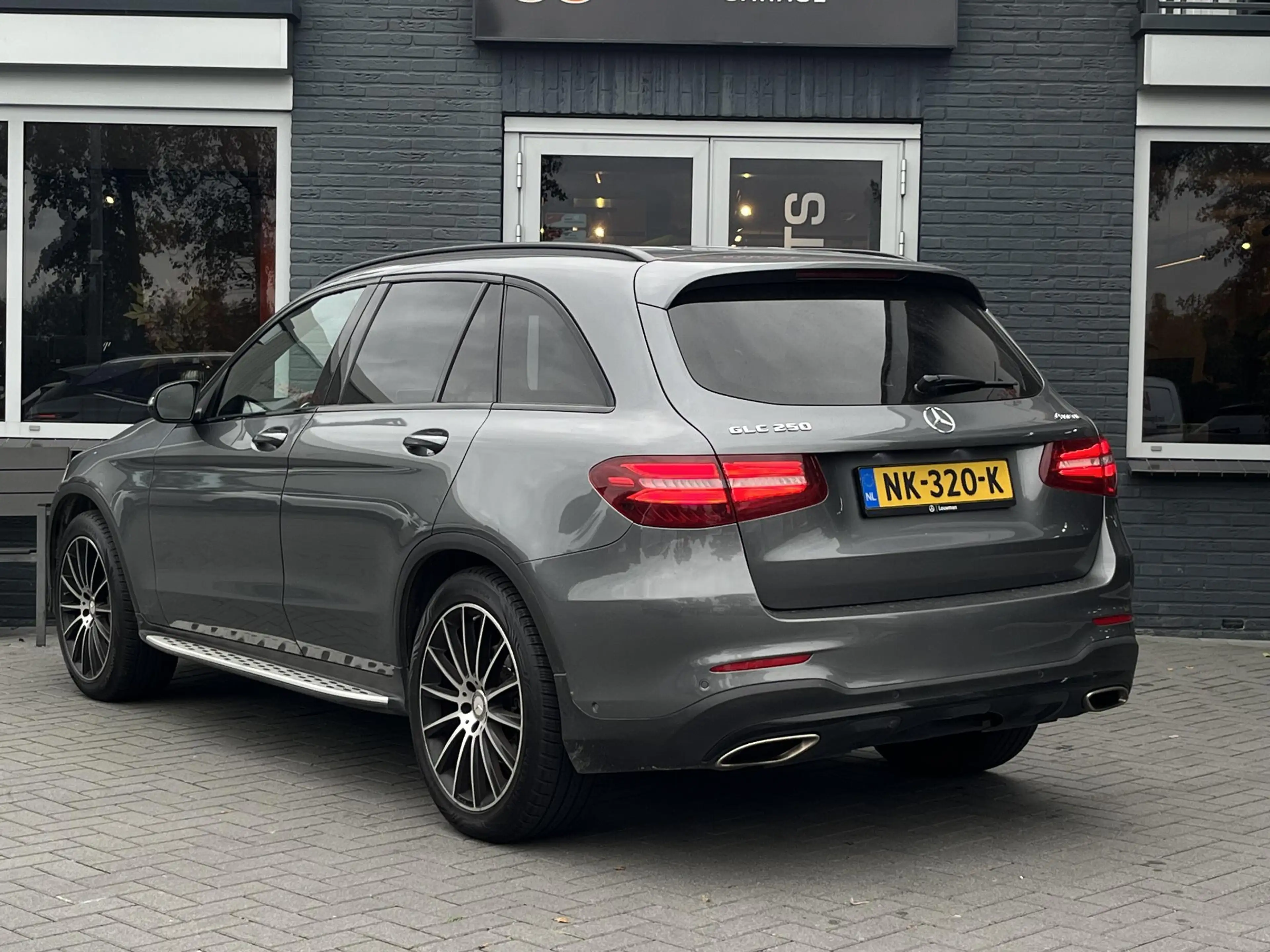 Mercedes-Benz GLC 250 4MATIC AMG Panoramadak, Trekhaak, Leder, Camera, — photo 2