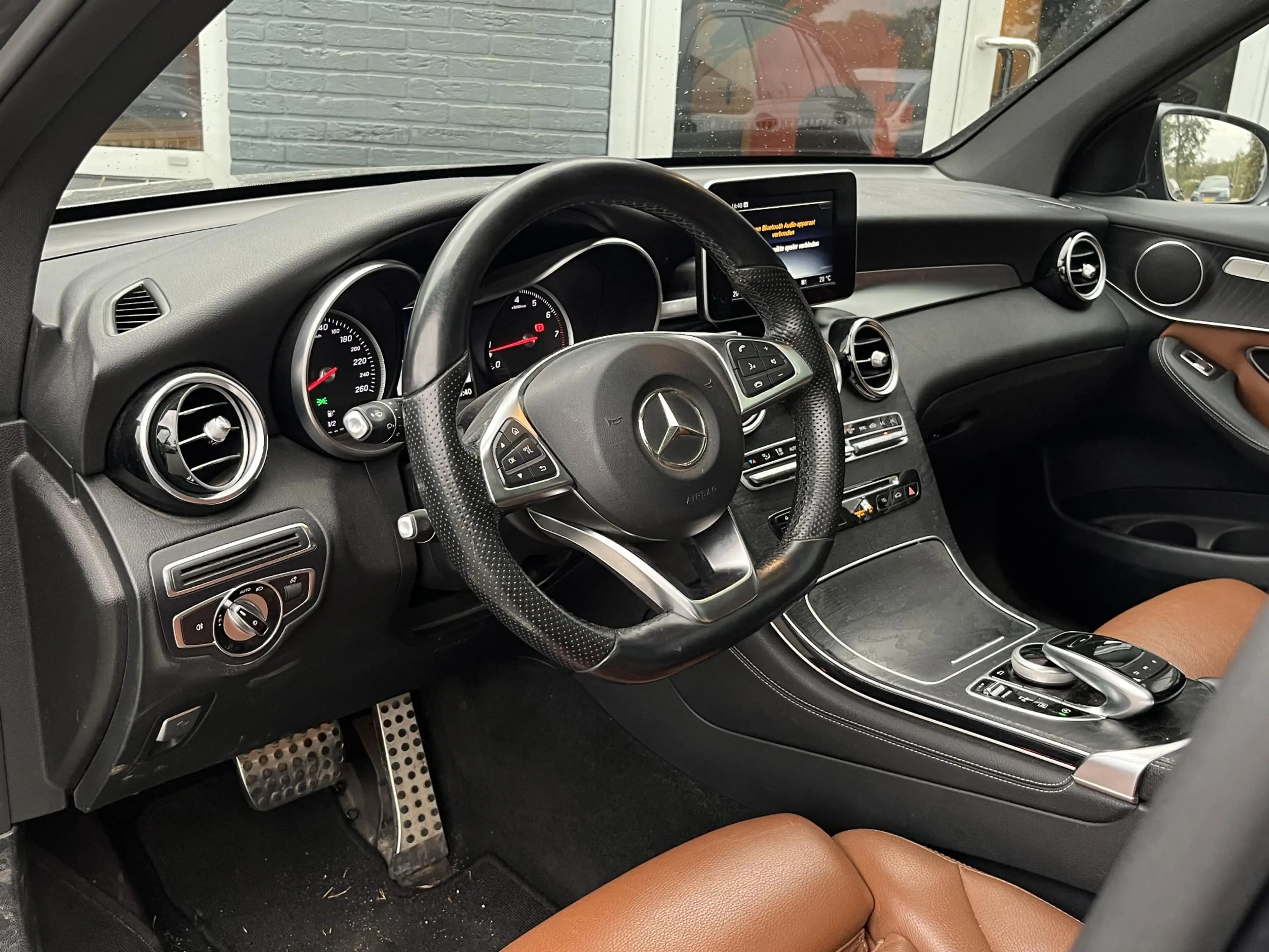 Mercedes-Benz GLC 250 4MATIC AMG Panoramadak, Trekhaak, Leder, Camera, — photo 3
