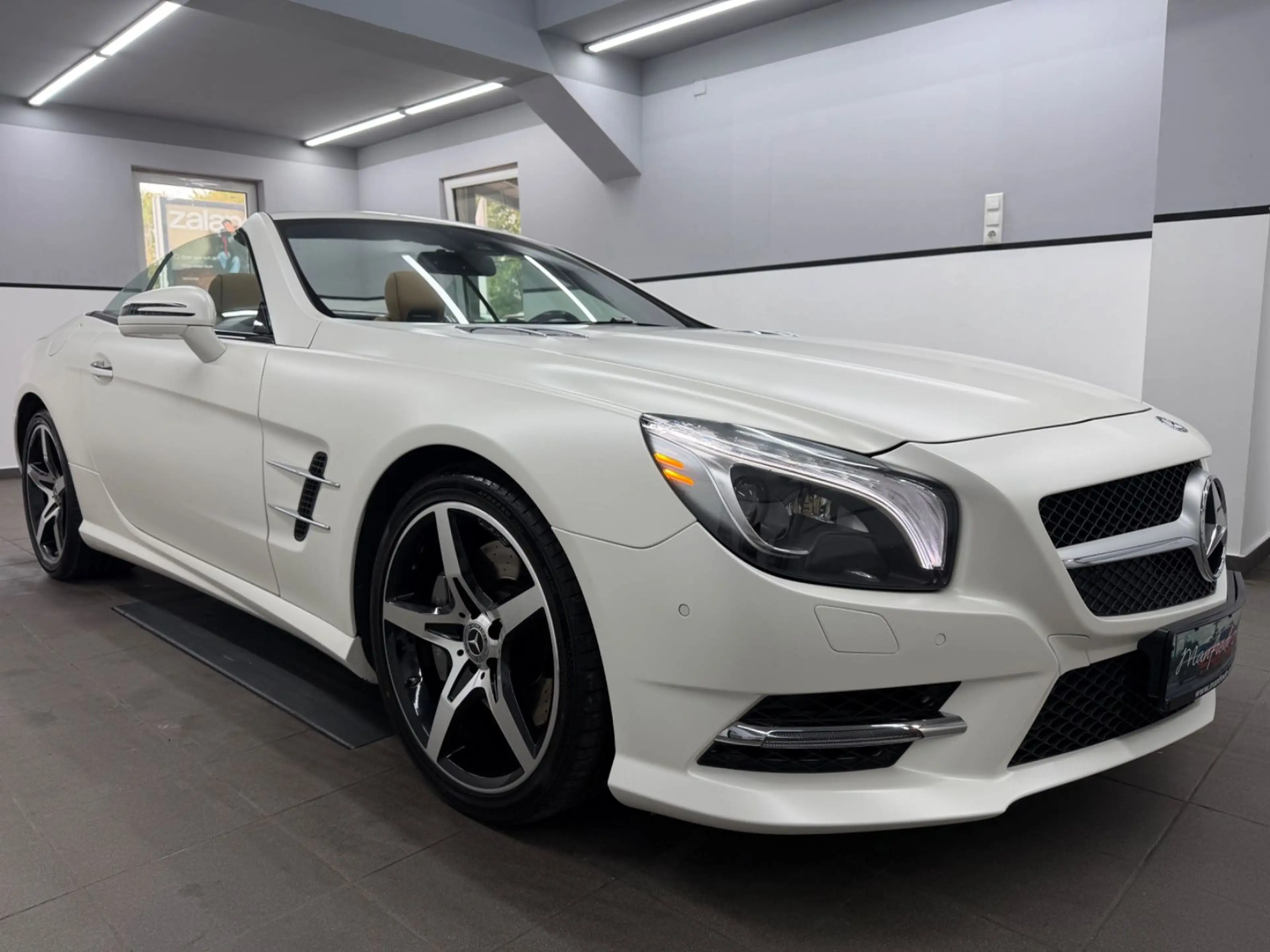 Mercedes-Benz SL 500 AMG Designo Magno Kaschmirweiss/Vollausst — photo 5