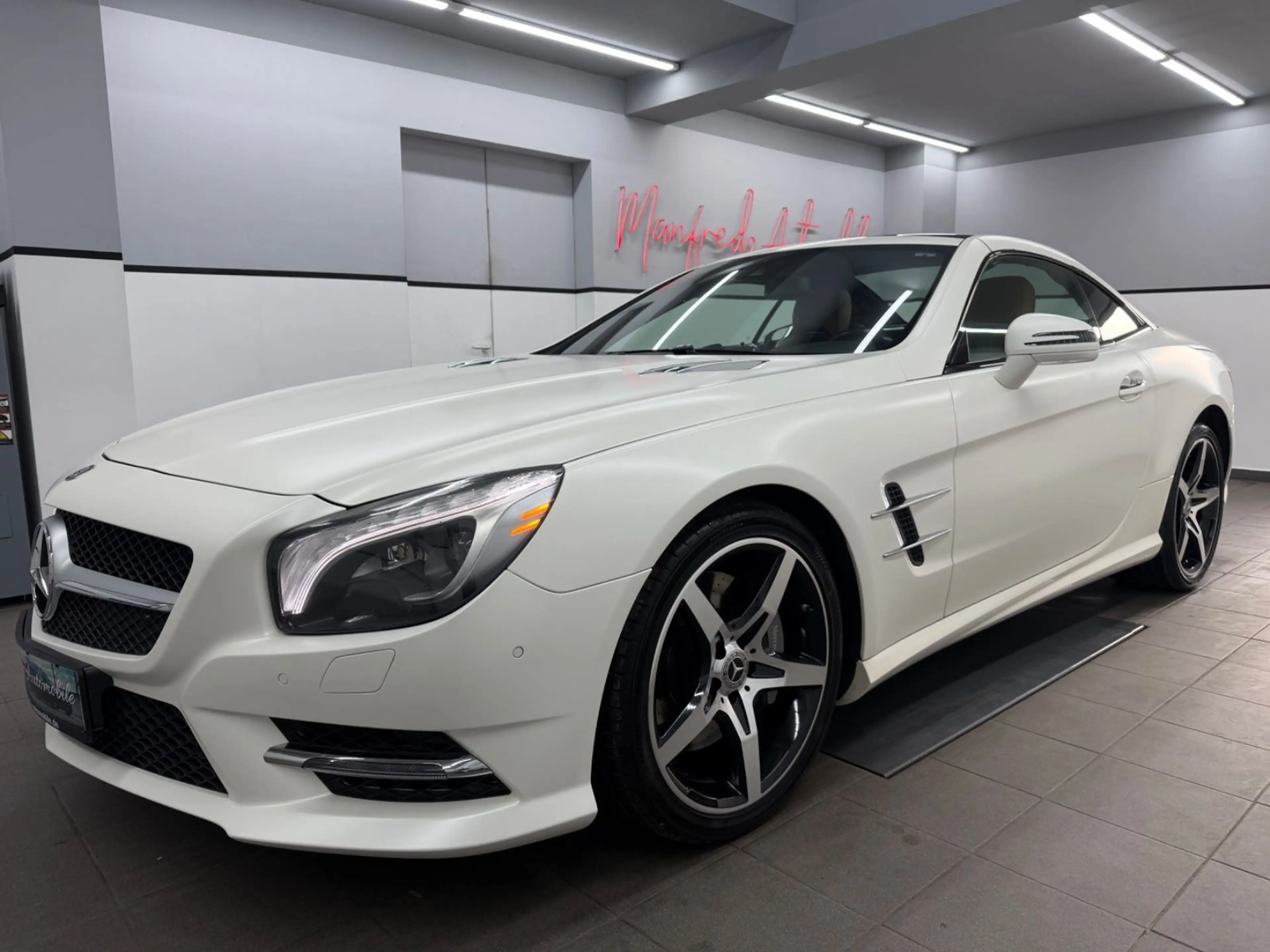 Mercedes-Benz SL 500 AMG Designo Magno Kaschmirweiss/Vollausst — photo 2