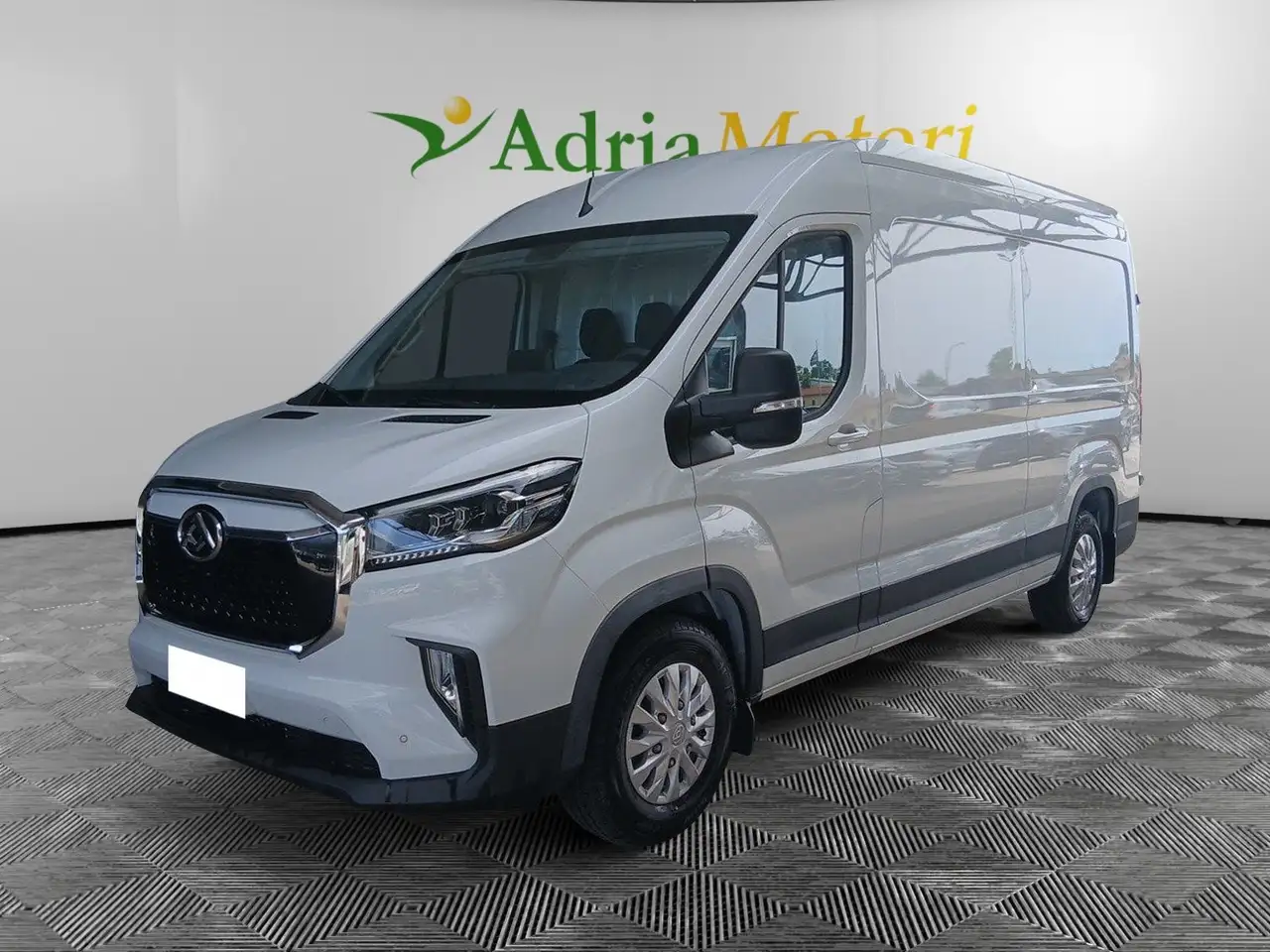 Maxus Model not specified 2025