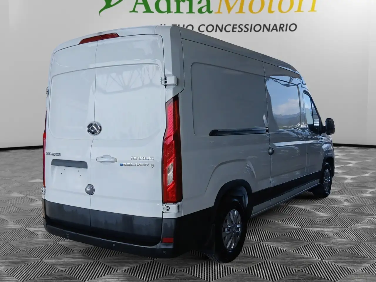 Maxus Model not specified 2025