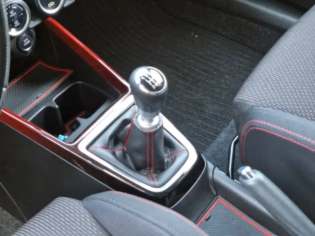 Suzuki Swift view 15