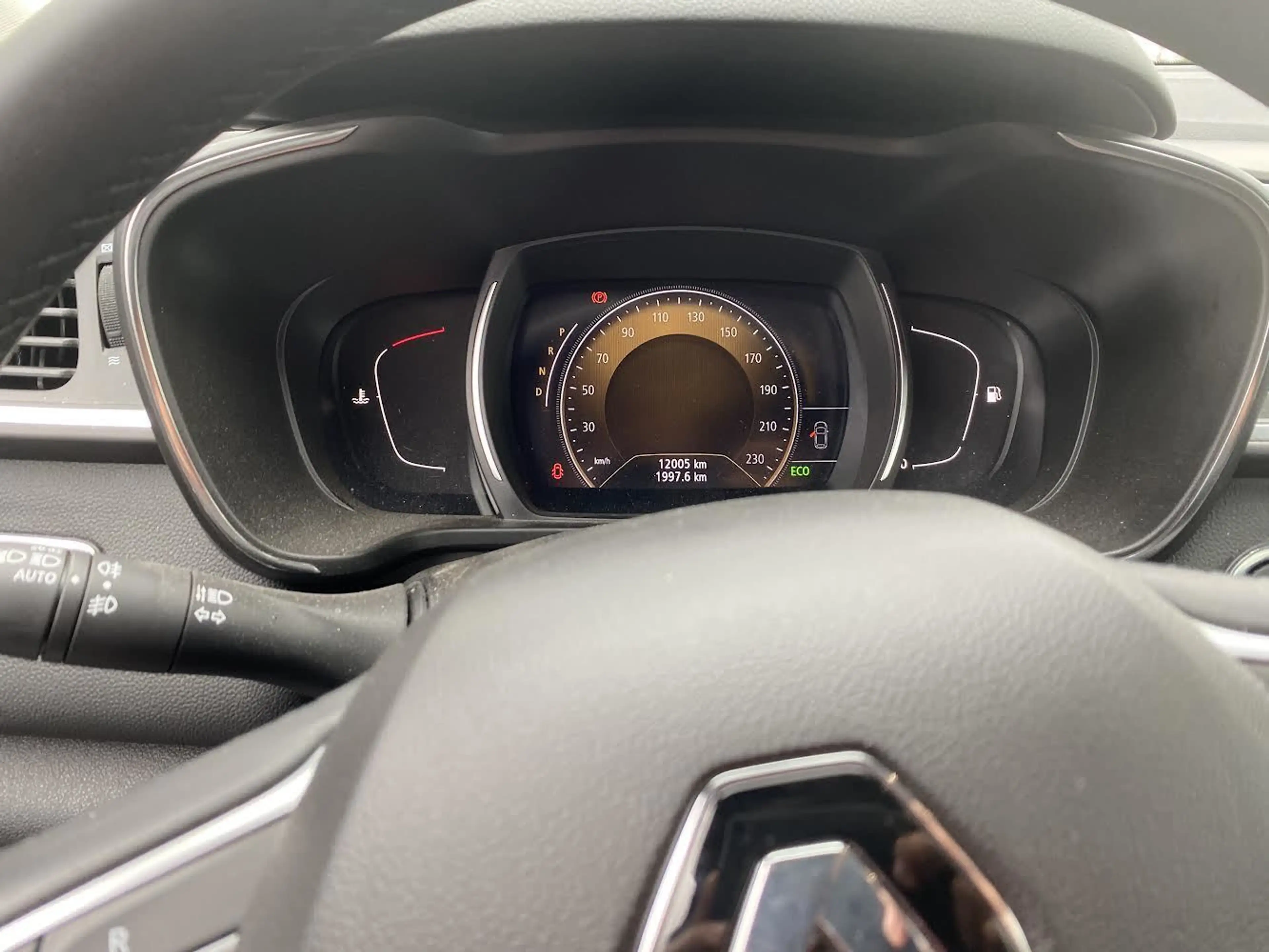 Renault Kadjar TCe 160 EDC Techno — photo 10