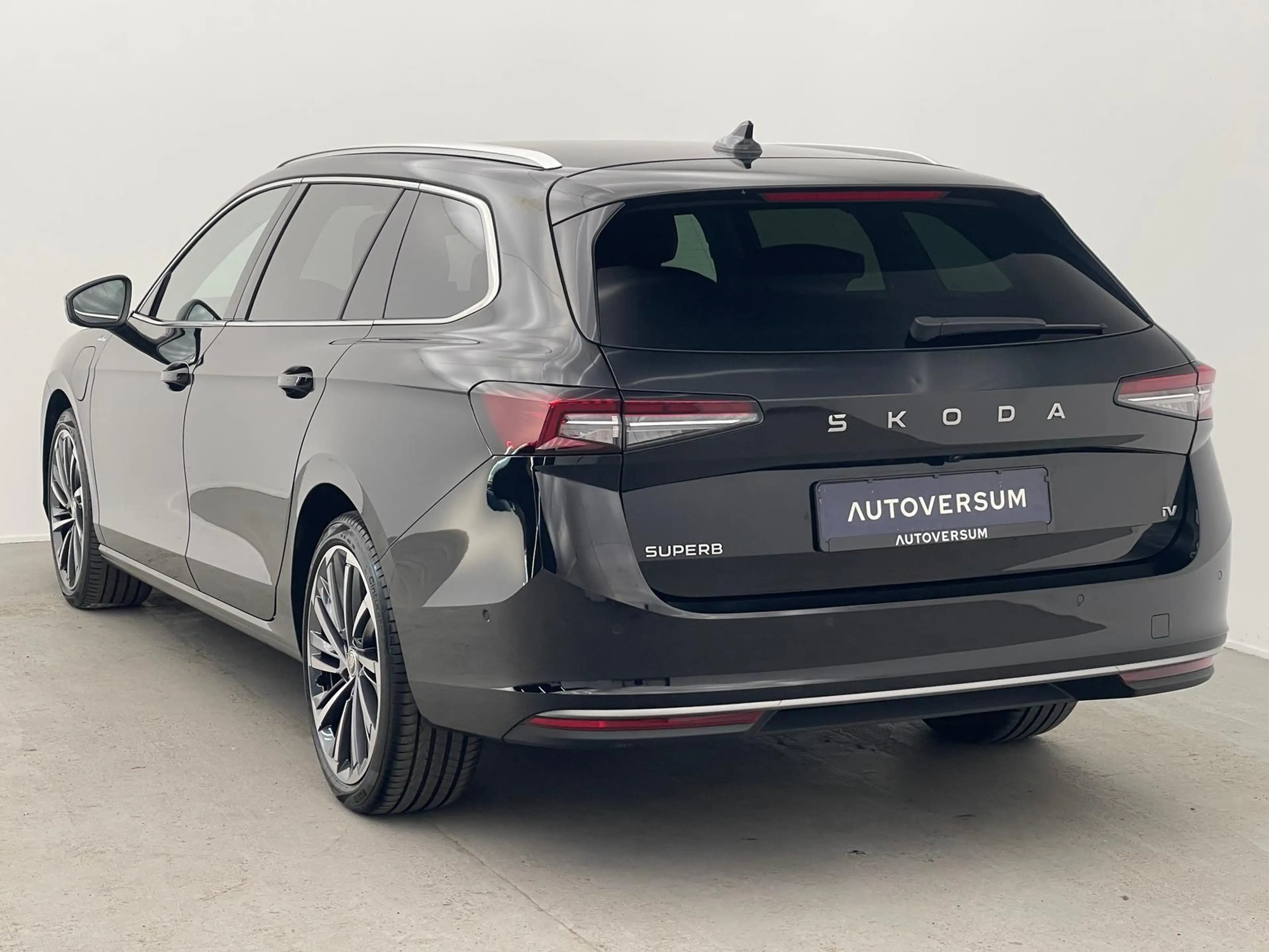 Skoda Superb Combi 1.5 TSI iV L&K DSG 360°KAM*HUD*CANTON*AHK*ME — photo 11