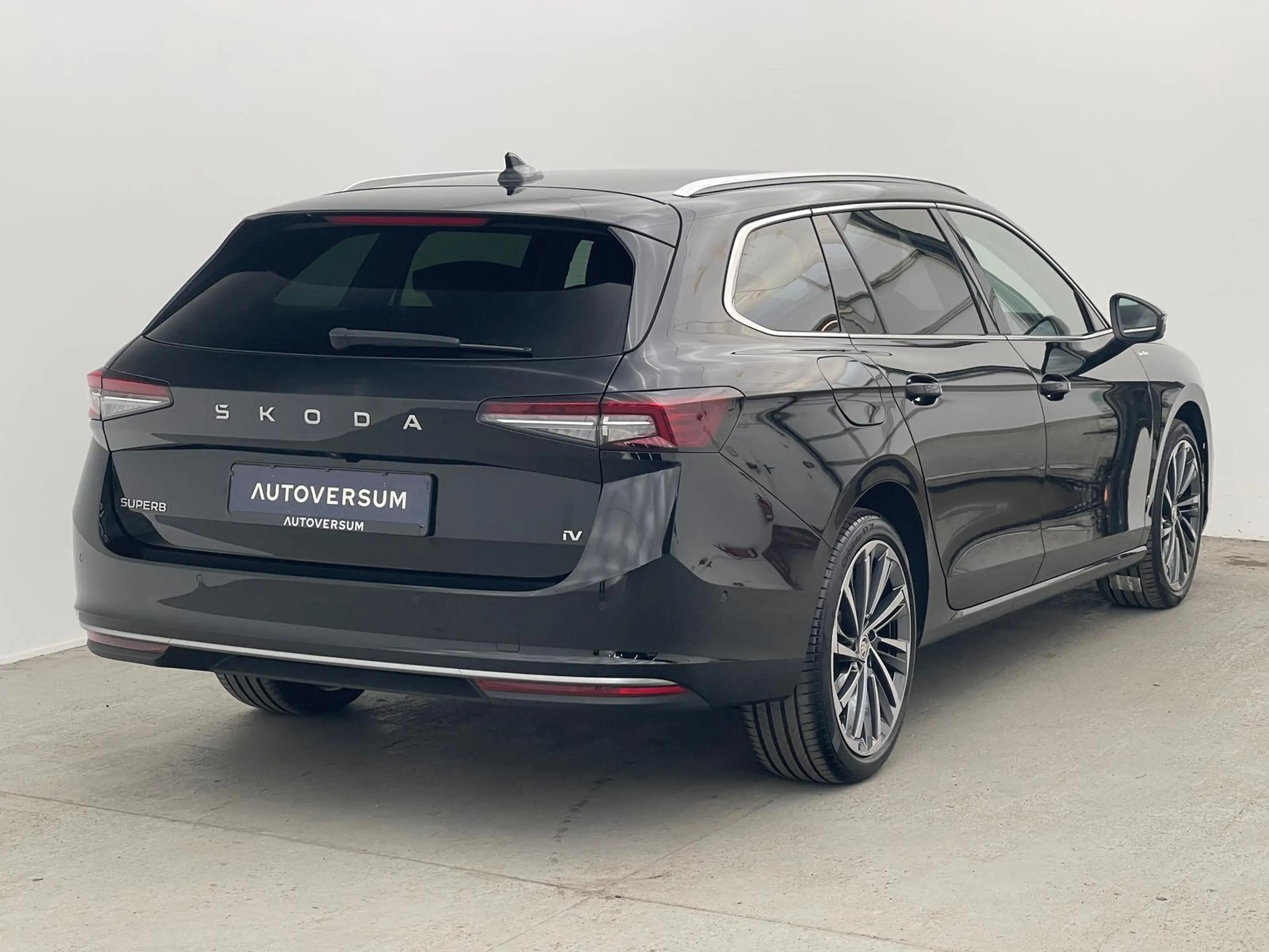 Skoda Superb Combi 1.5 TSI iV L&K DSG 360°KAM*HUD*CANTON*AHK*ME — photo 8