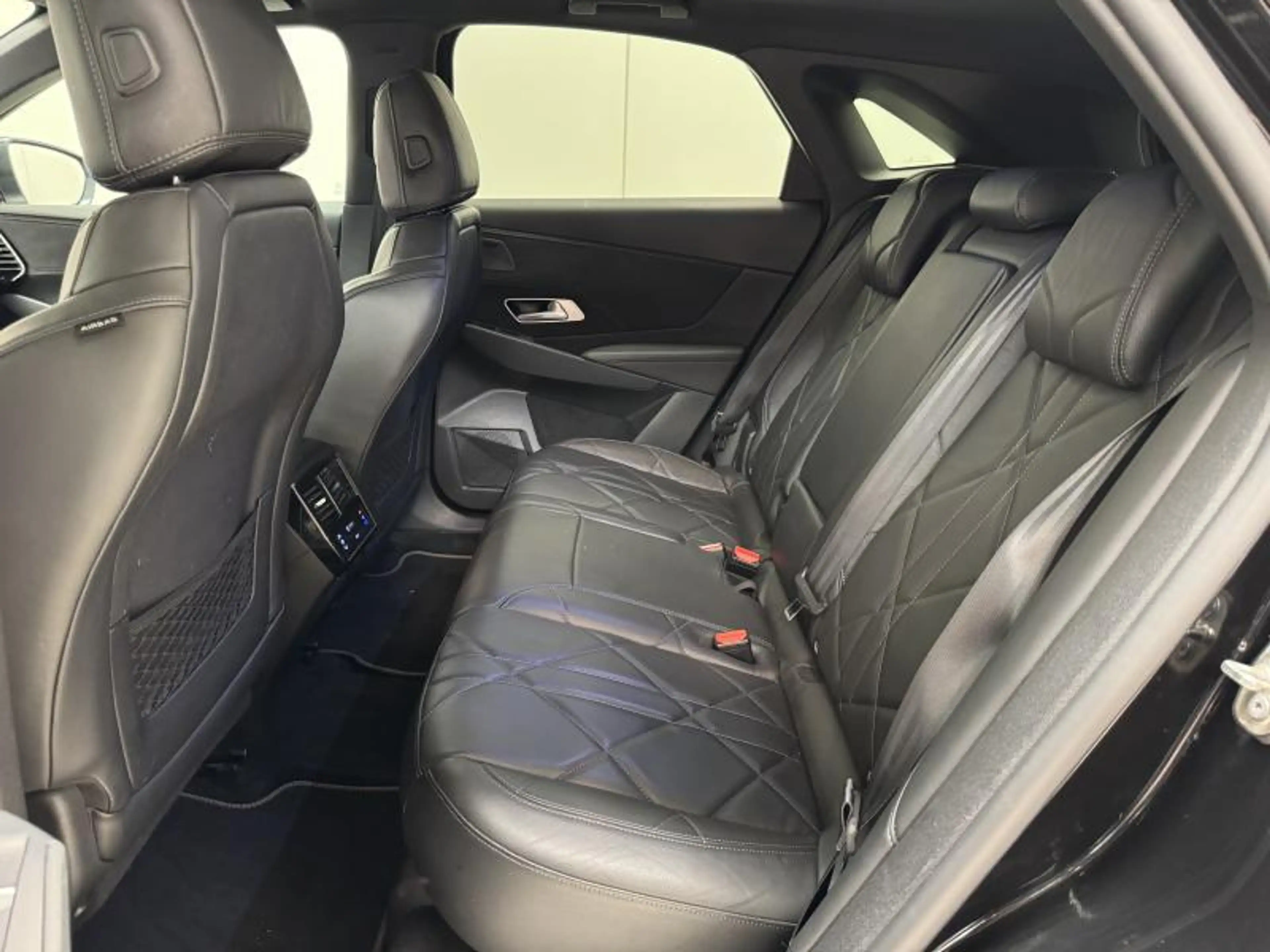 DS Automobiles DS 7 Crossback 1.6i 180 EAT8 Performance Line **FULL OPTION!!*** — photo 12