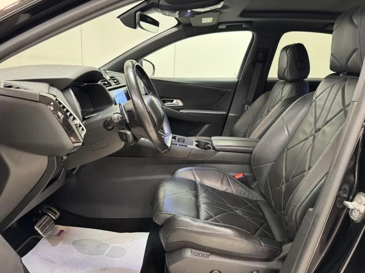 DS Automobiles DS 7 Crossback 2022 — фото 11