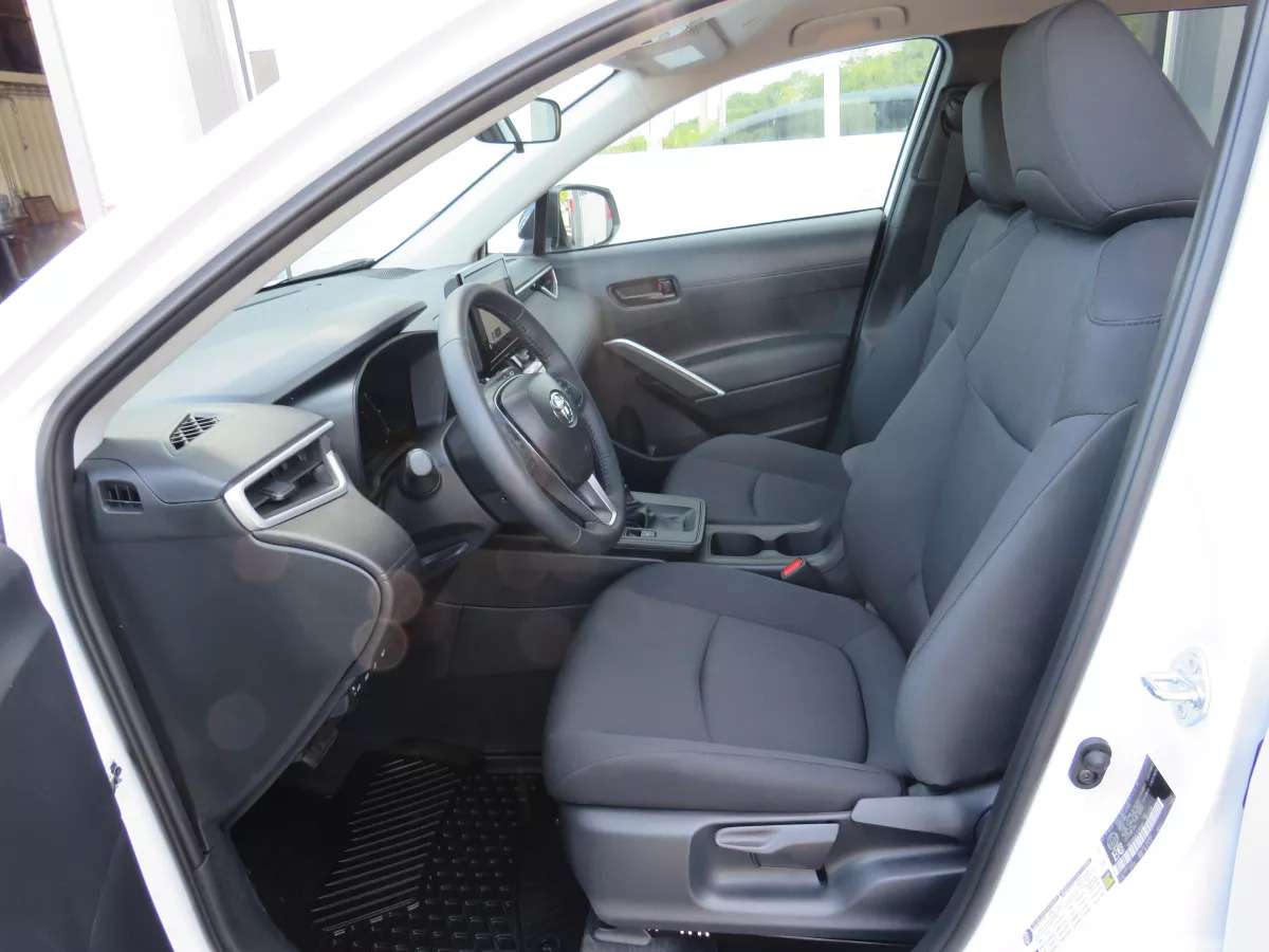 2026 Toyota Corolla Cross LE | AWD | Automatic | Alloy Wheels | Heated Seats — photo 1
