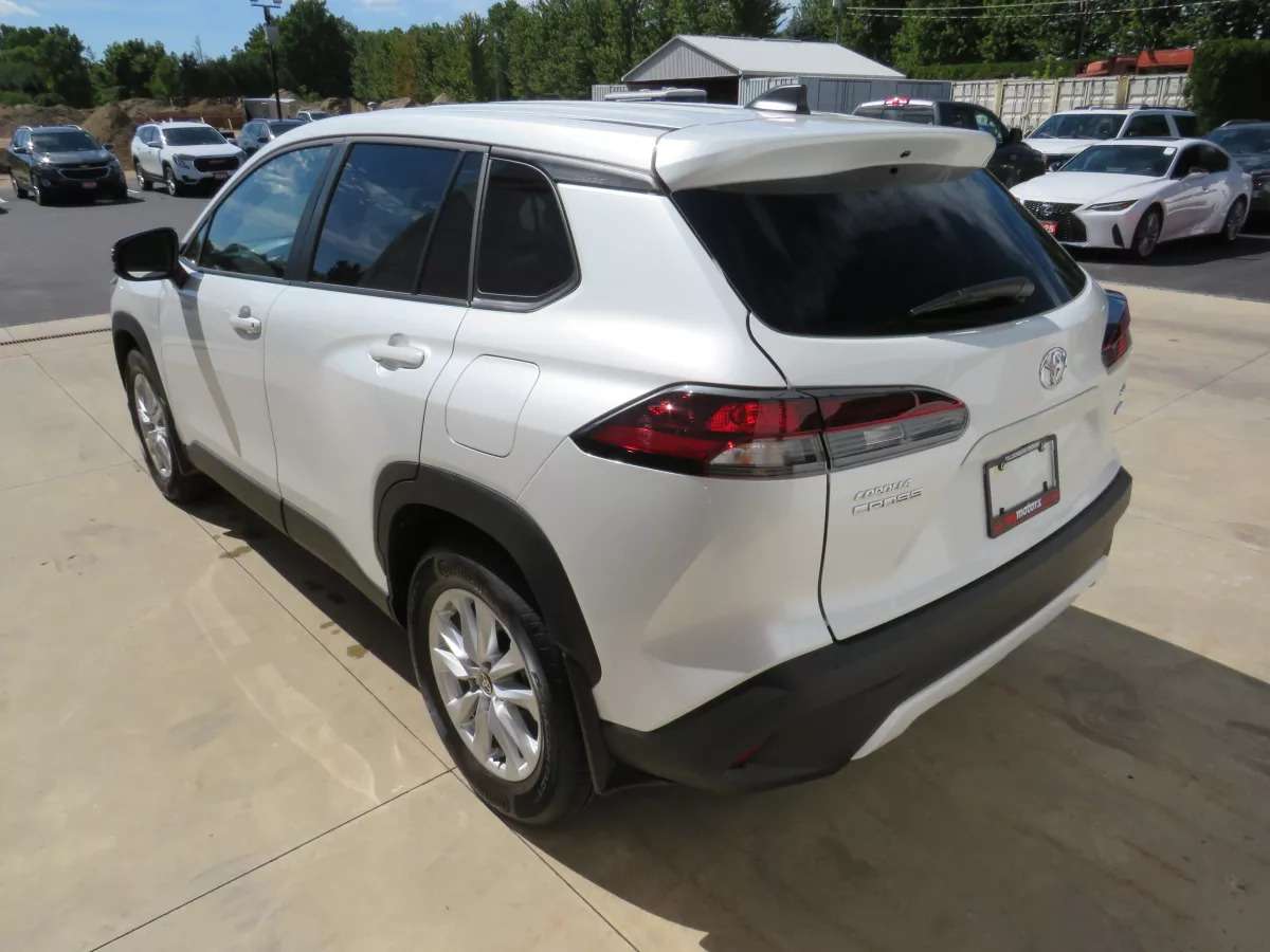 2026 Toyota Corolla Cross LE | AWD | Automatic | Alloy Wheels | Heated Seats — photo 1