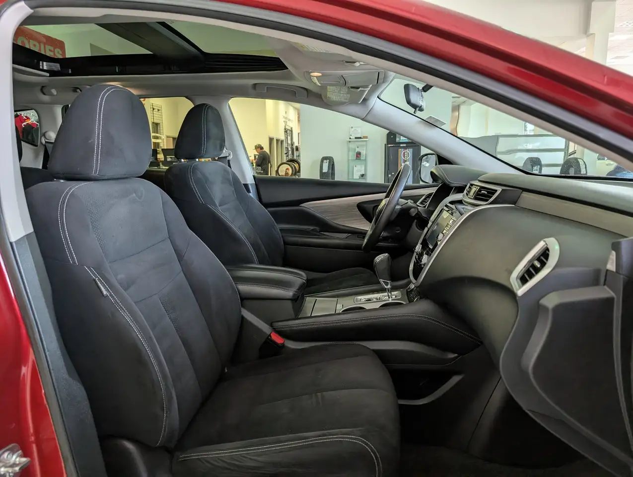Nissan Murano снимка Nissan Murano