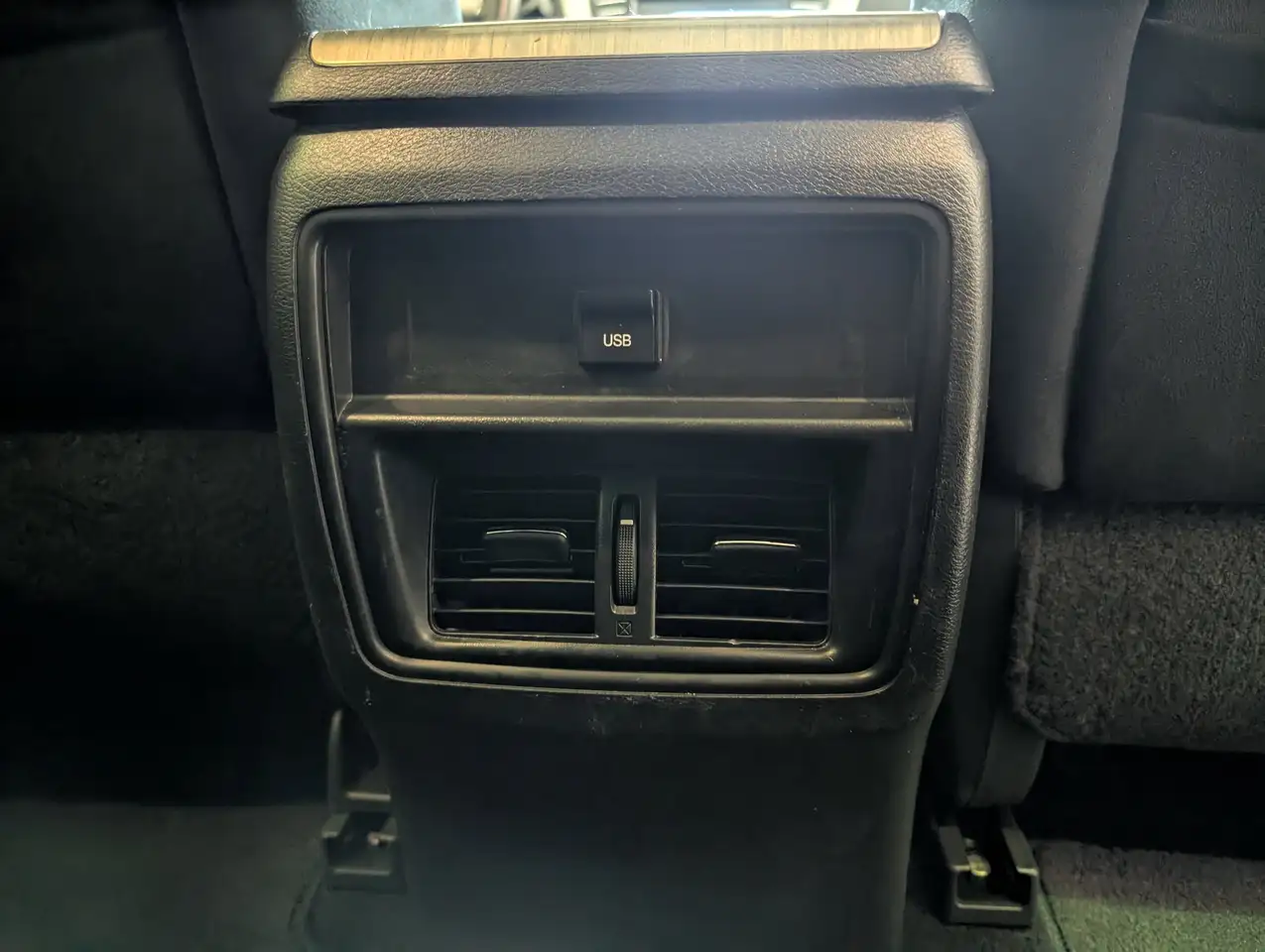 Nissan Murano снимка Nissan Murano